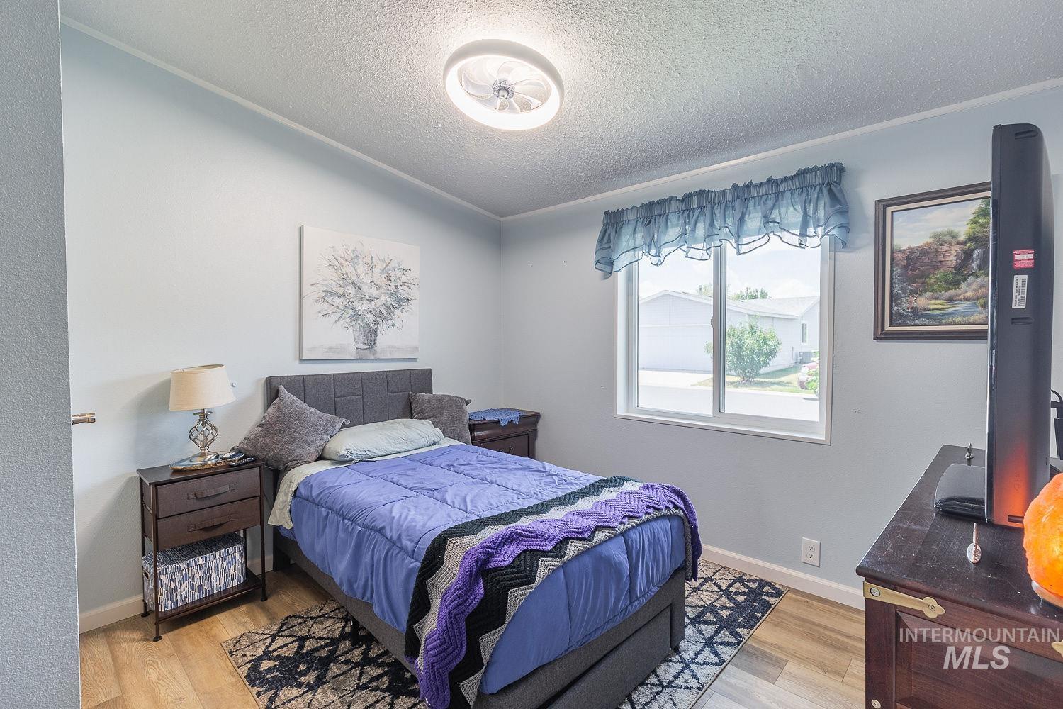 1907 W Flamingo Ave, Nampa, Idaho 83651, 3 Bedrooms, 2 Bathrooms, Residential For Sale, Price $207,500,MLS 98975420