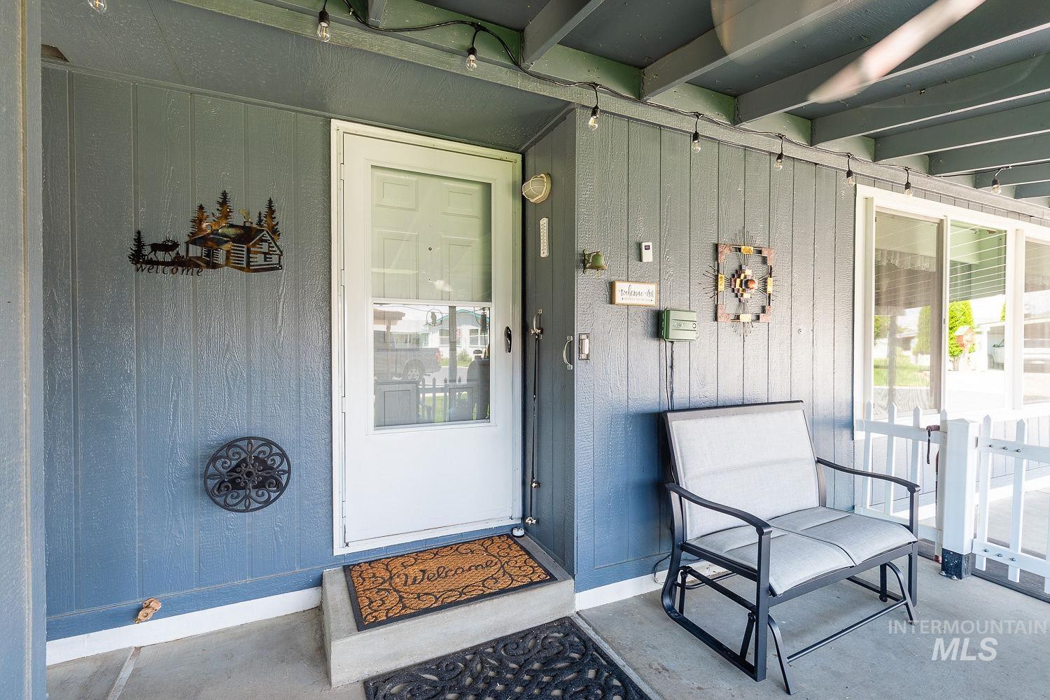 1907 W Flamingo Ave, Nampa, Idaho 83651, 3 Bedrooms, 2 Bathrooms, Residential For Sale, Price $207,500,MLS 98975420