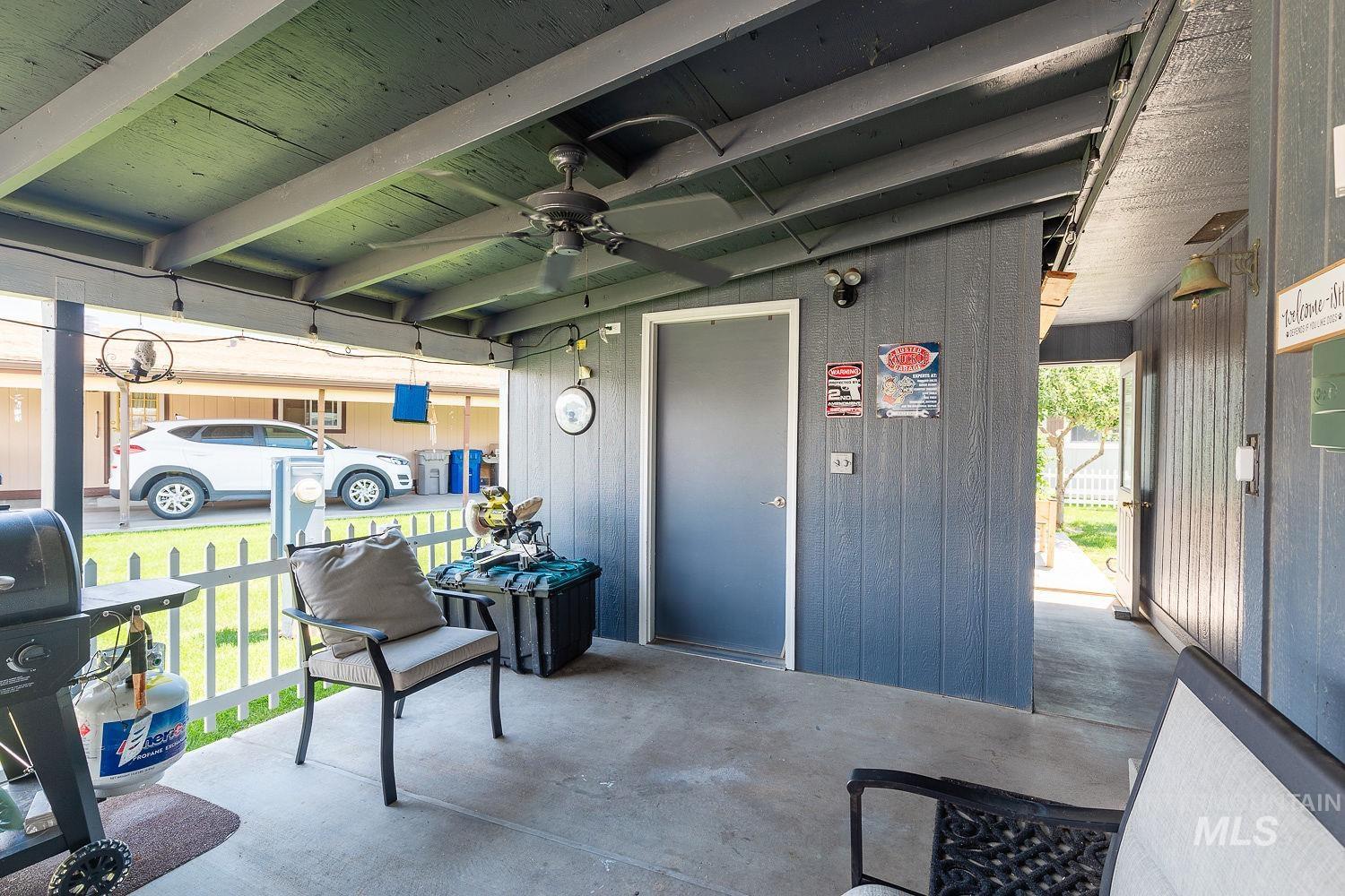 1907 W Flamingo Ave, Nampa, Idaho 83651, 3 Bedrooms, 2 Bathrooms, Residential For Sale, Price $207,500,MLS 98975420