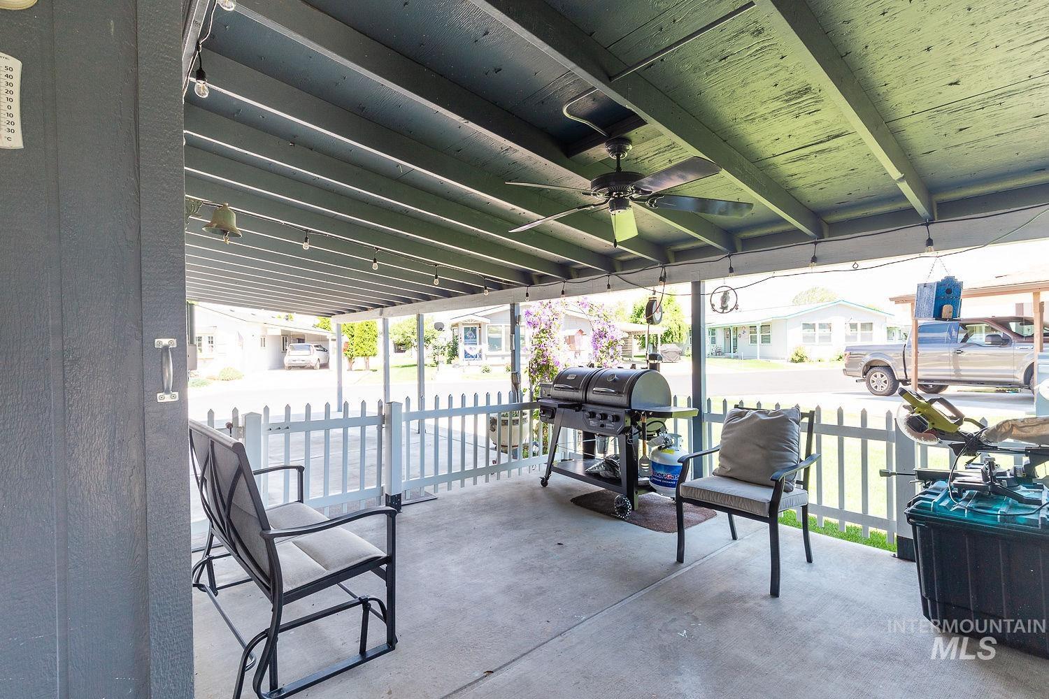 1907 W Flamingo Ave, Nampa, Idaho 83651, 3 Bedrooms, 2 Bathrooms, Residential For Sale, Price $207,500,MLS 98975420