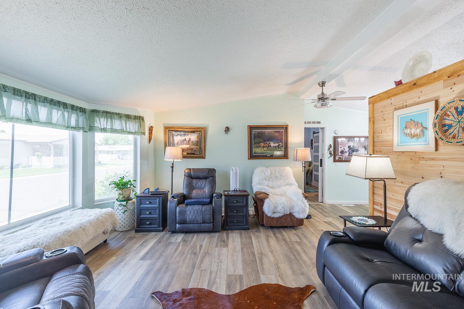 1907 W Flamingo Ave, Nampa, Idaho 83651, 3 Bedrooms, 2 Bathrooms, Residential For Sale, Price $207,500,MLS 98975420