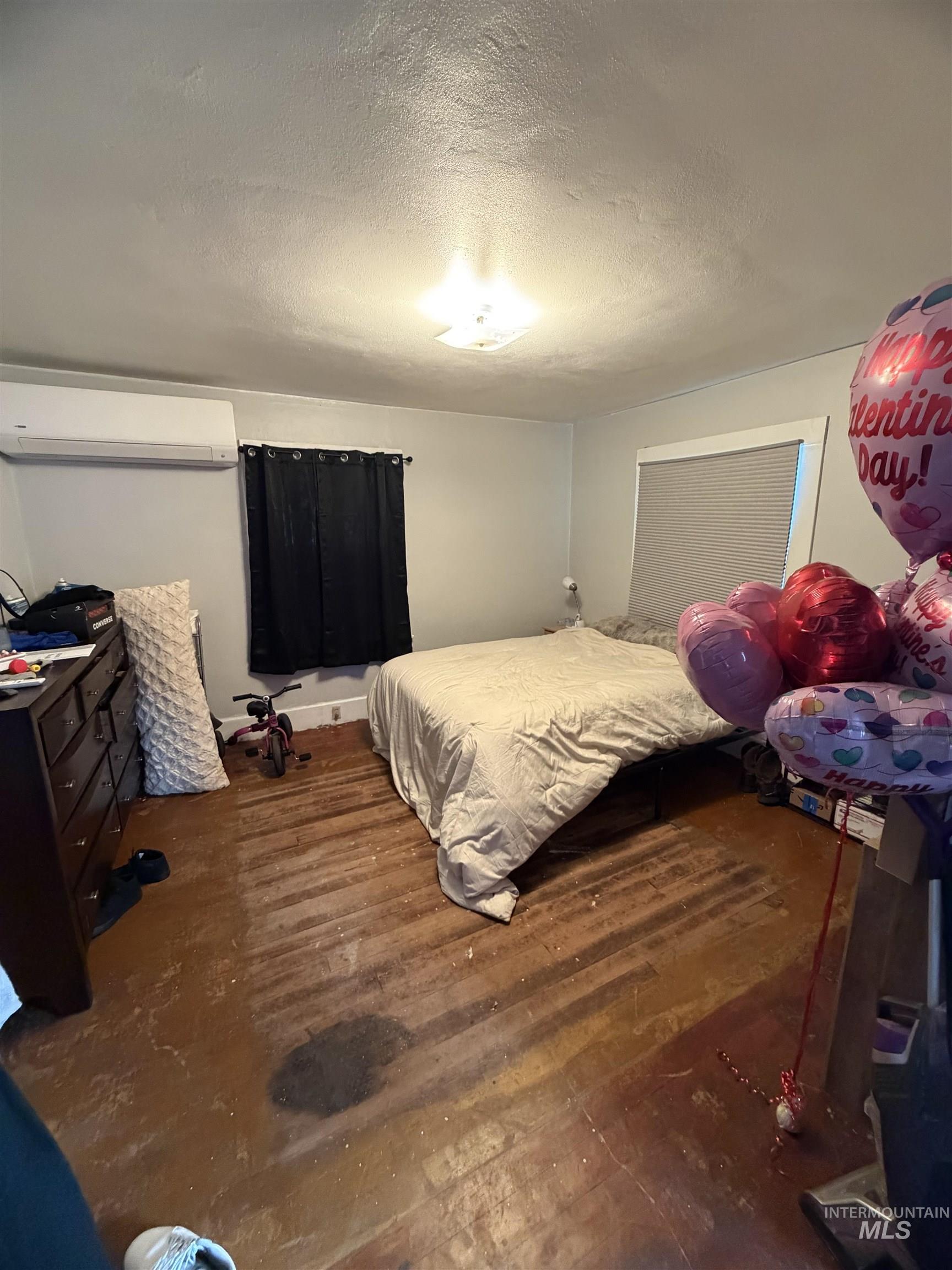 411 S Wardwell Ave, Emmett, Idaho 83617, 2 Bedrooms, 1 Bathroom, Residential For Sale, Price $265,000,MLS 98975421