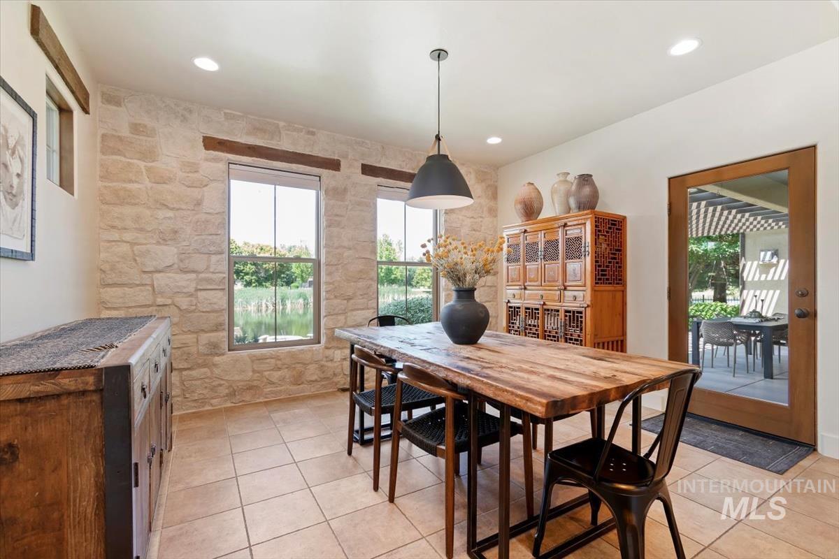 966 W Watersford Dr., Eagle, Idaho 83616, 4 Bedrooms, 3.5 Bathrooms, Residential For Sale, Price $1,699,500, 98975422