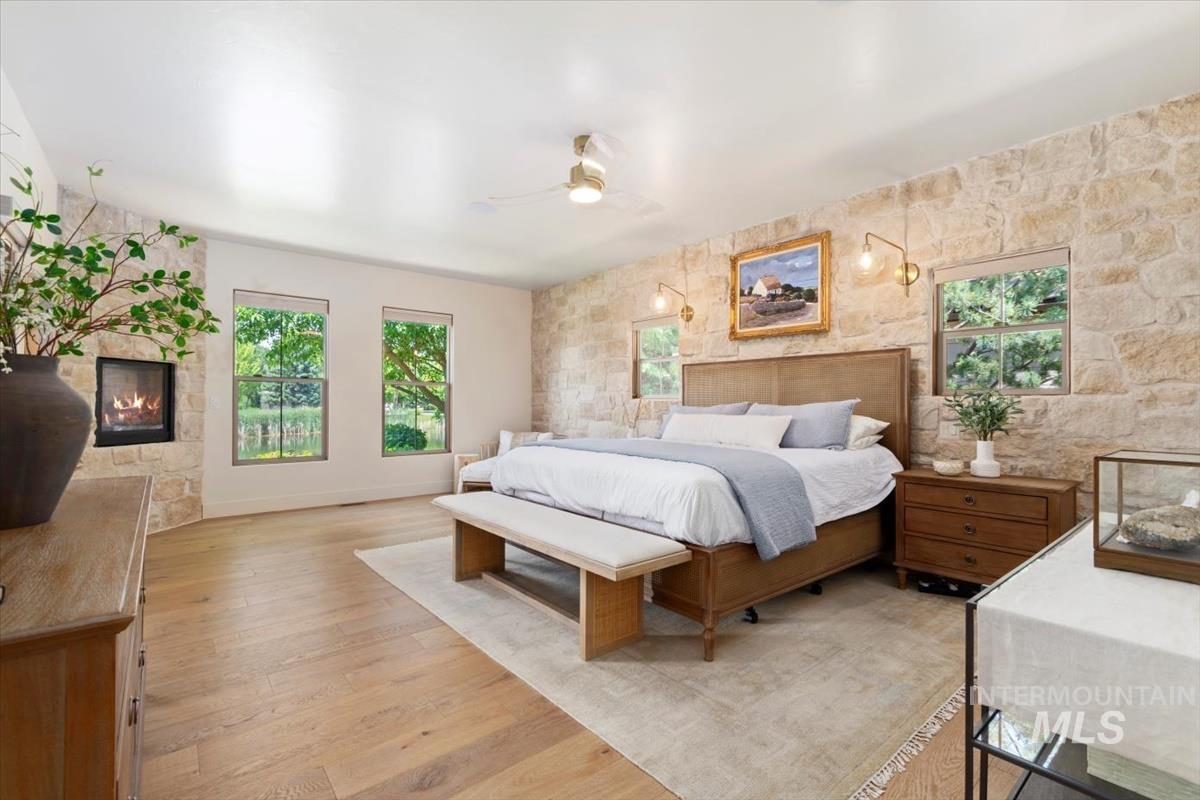 966 W Watersford Dr., Eagle, Idaho 83616, 4 Bedrooms, 3.5 Bathrooms, Residential For Sale, Price $1,699,500, 98975422