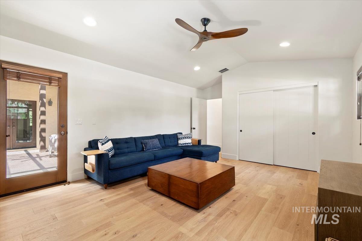 966 W Watersford Dr., Eagle, Idaho 83616, 4 Bedrooms, 3.5 Bathrooms, Residential For Sale, Price $1,699,500, 98975422