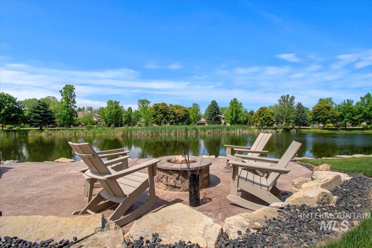 966 W Watersford Dr., Eagle, Idaho 83616, 4 Bedrooms, 3.5 Bathrooms, Residential For Sale, Price $1,699,500, 98975422