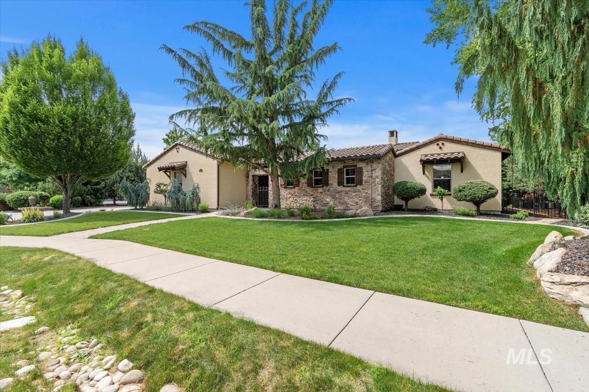 966 W Watersford Dr., Eagle, Idaho 83616, 4 Bedrooms, 3.5 Bathrooms, Residential For Sale, Price $1,699,500, 98975422