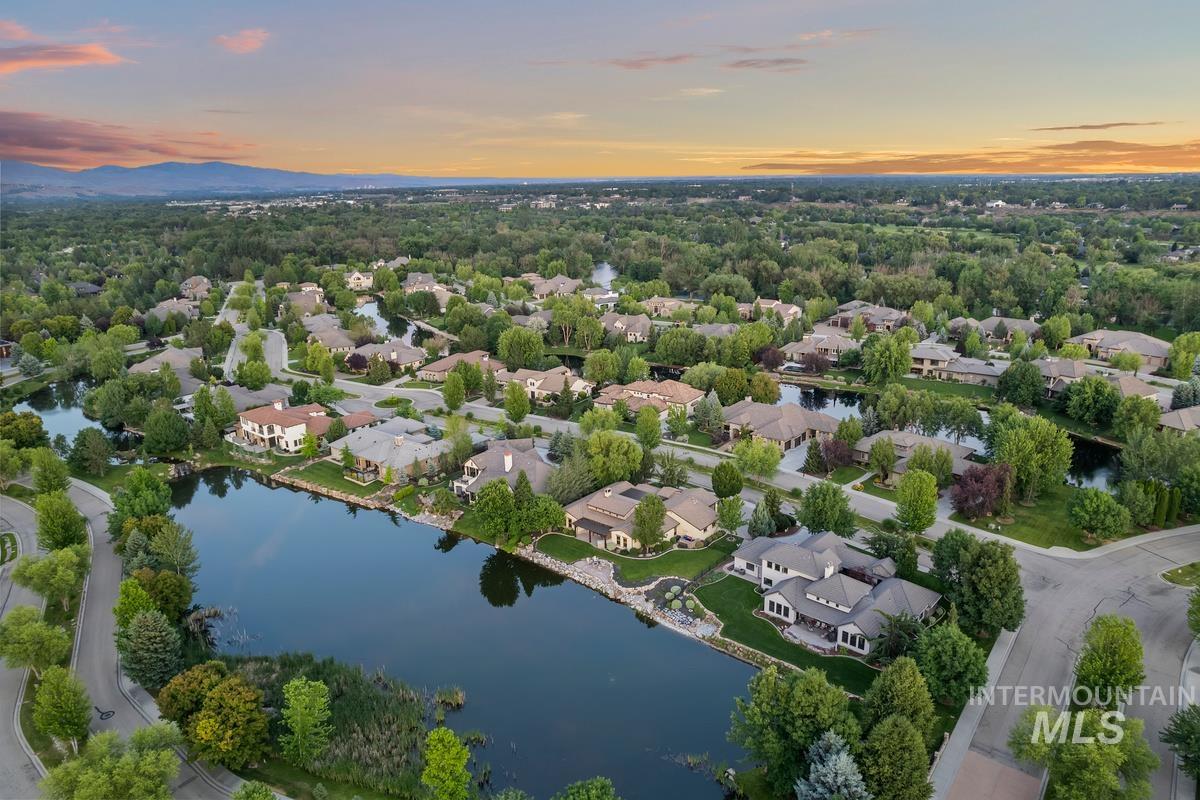 966 W Watersford Dr., Eagle, Idaho 83616, 4 Bedrooms, 3.5 Bathrooms, Residential For Sale, Price $1,699,500, 98975422