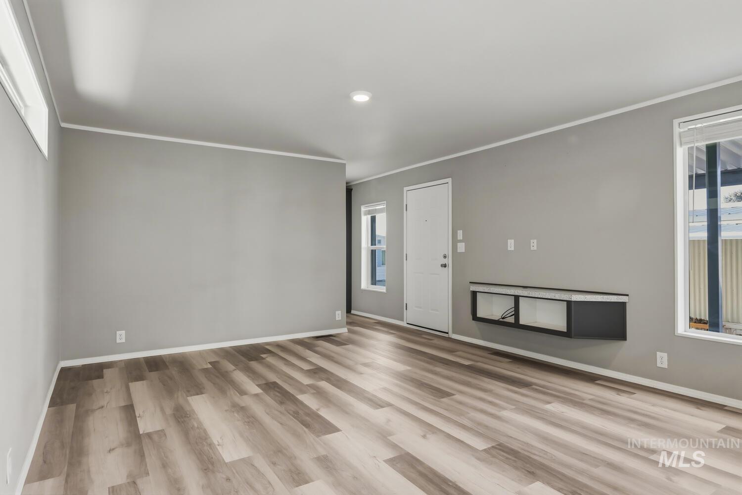 10614 W Macaw Ln, Boise, Idaho 83713-5538, 3 Bedrooms, 2 Bathrooms, Residential For Sale, Price $110,000,MLS 98975423