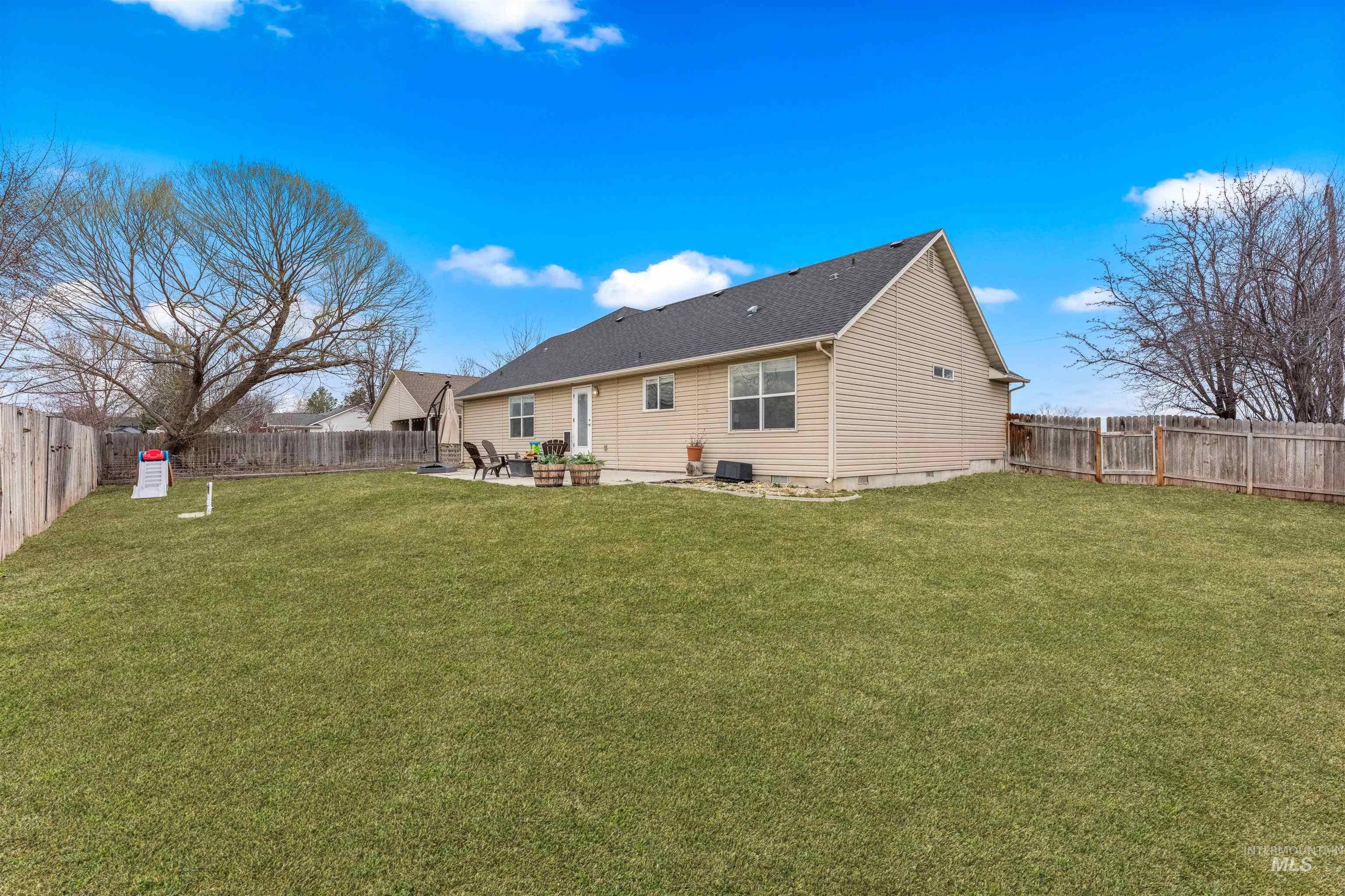 2809 Dorman Ave., Caldwell, Idaho 83605, 3 Bedrooms, 2.5 Bathrooms, Residential For Sale, Price $460,000, 98975424