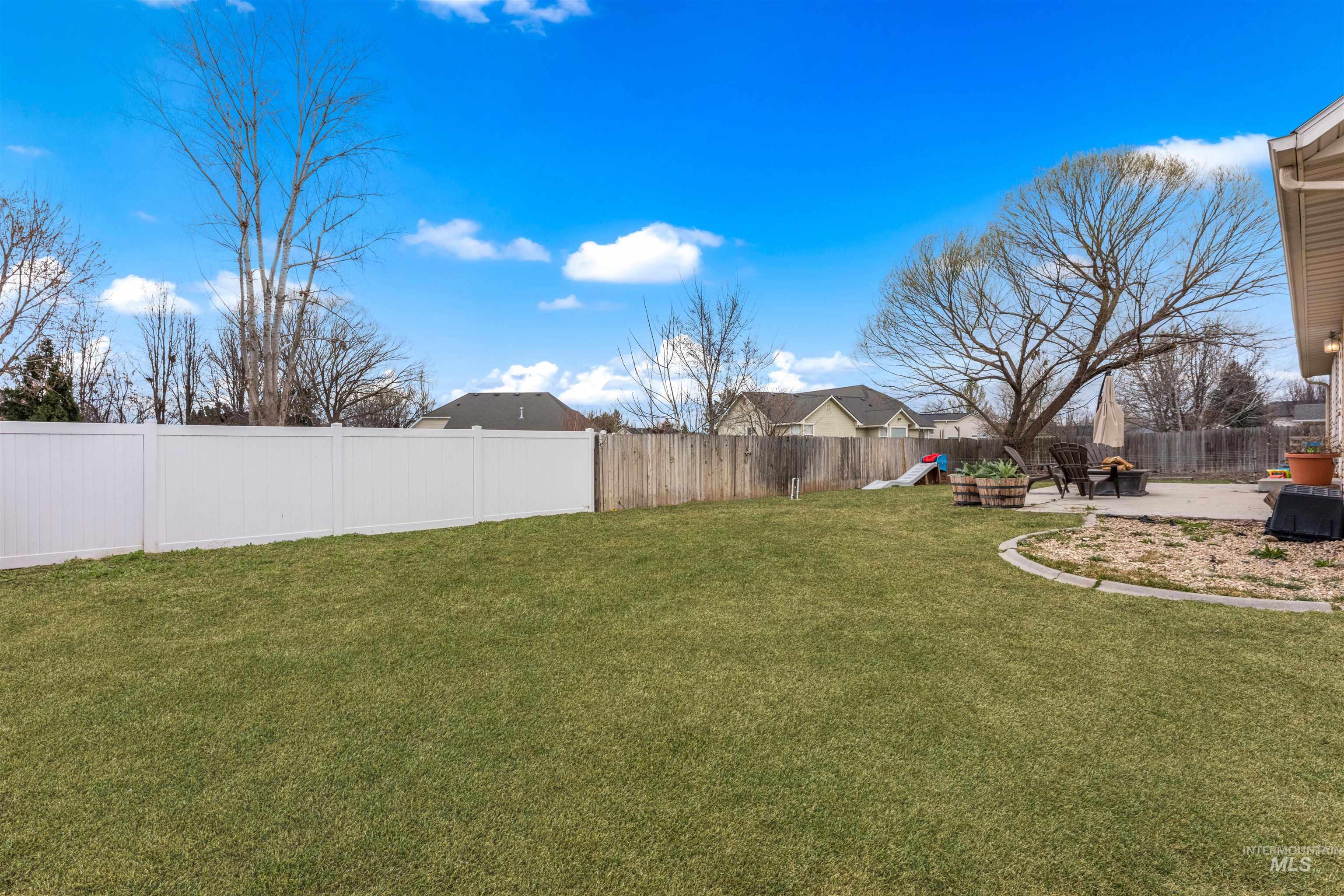 2809 Dorman Ave., Caldwell, Idaho 83605, 3 Bedrooms, 2.5 Bathrooms, Residential For Sale, Price $460,000, 98975424