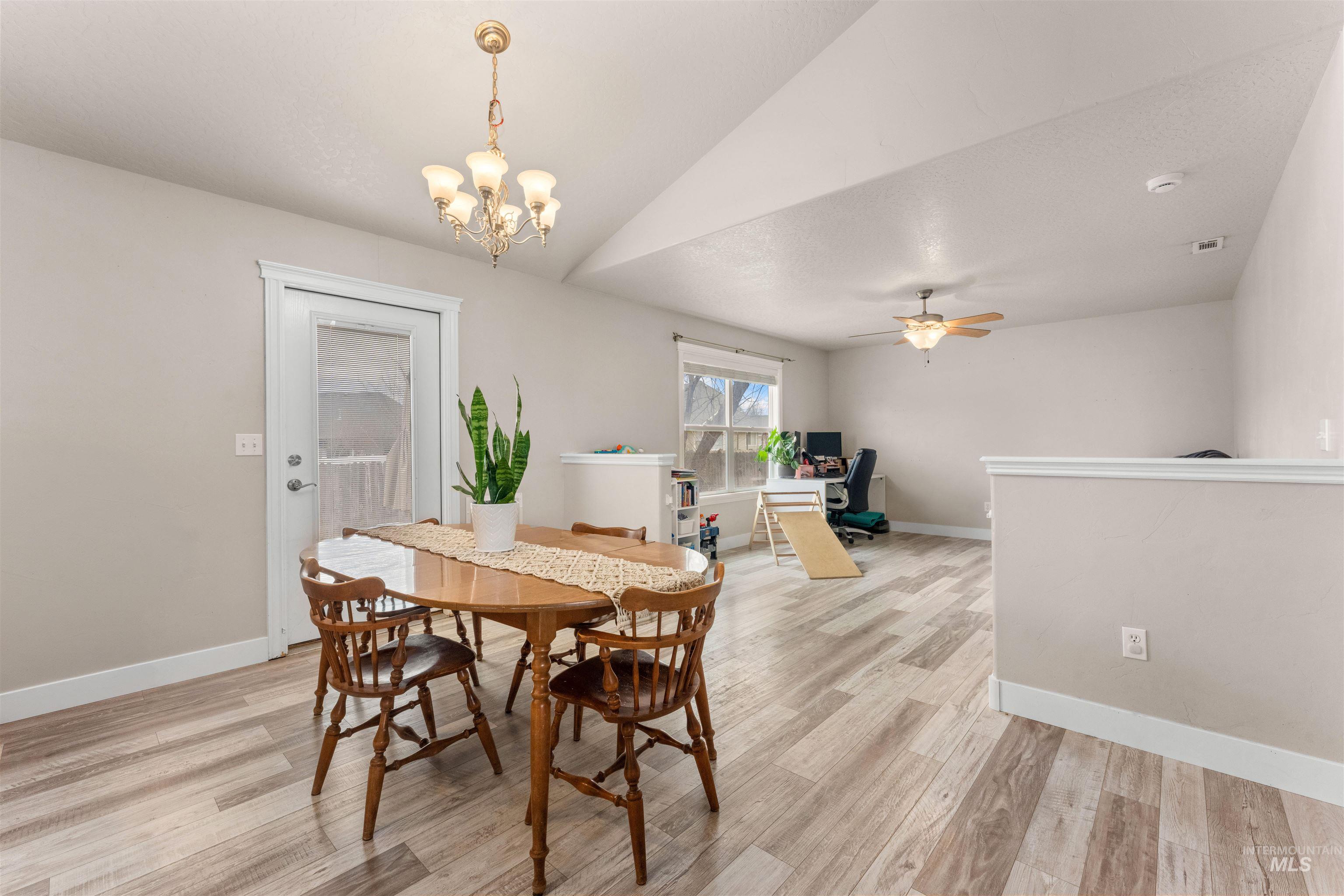 2809 Dorman Ave., Caldwell, Idaho 83605, 3 Bedrooms, 2.5 Bathrooms, Residential For Sale, Price $460,000, 98975424