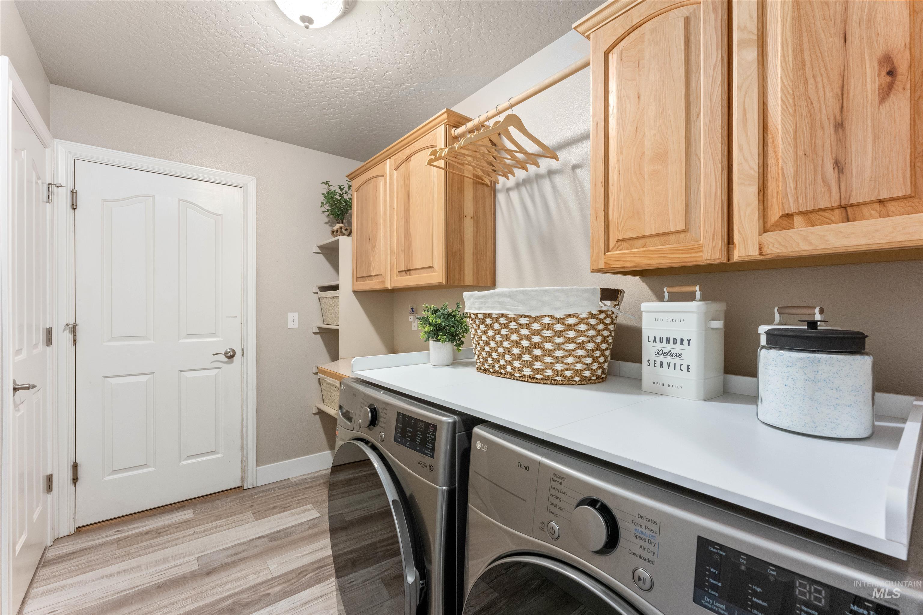 2809 Dorman Ave., Caldwell, Idaho 83605, 3 Bedrooms, 2.5 Bathrooms, Residential For Sale, Price $460,000, 98975424