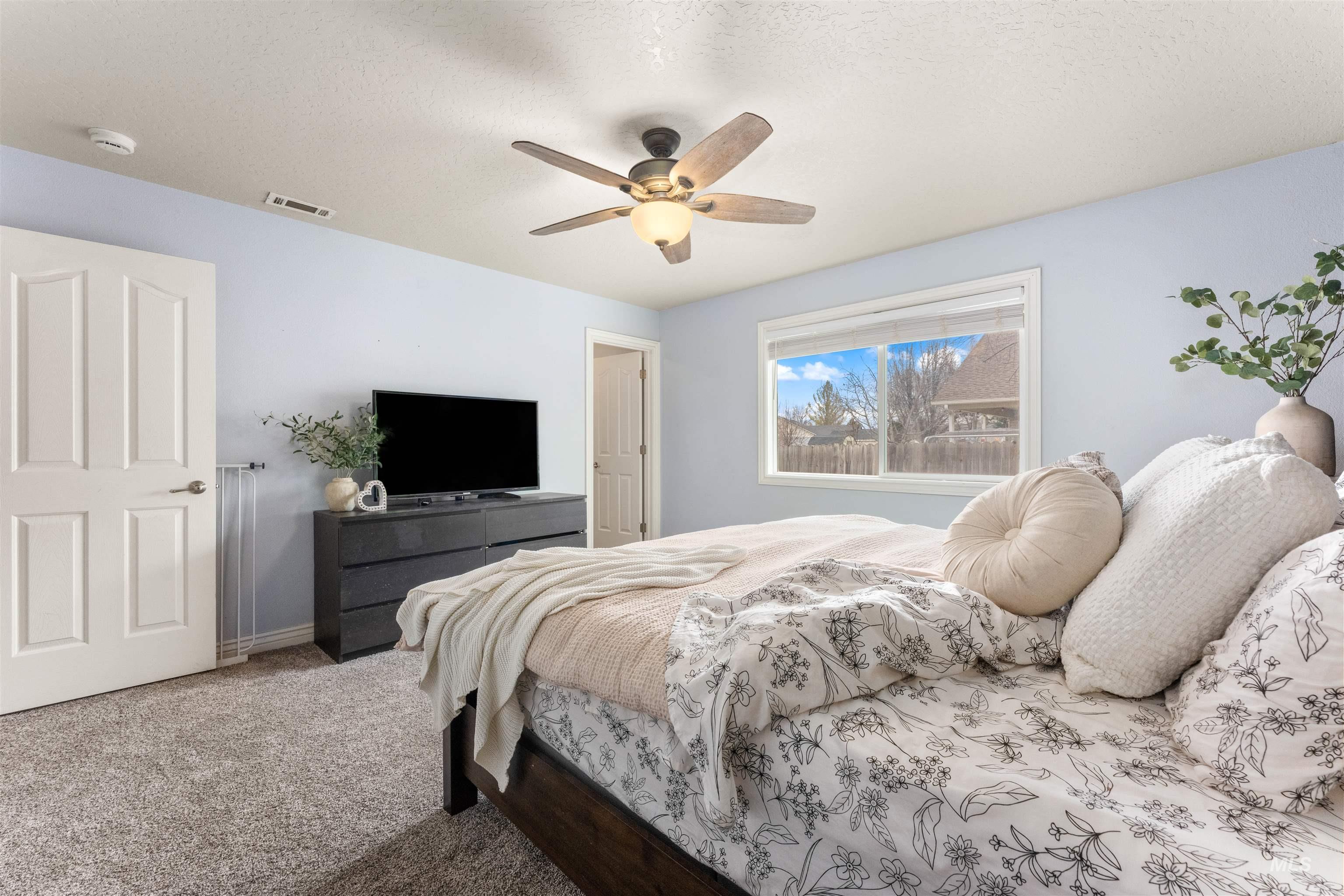 2809 Dorman Ave., Caldwell, Idaho 83605, 3 Bedrooms, 2.5 Bathrooms, Residential For Sale, Price $460,000, 98975424