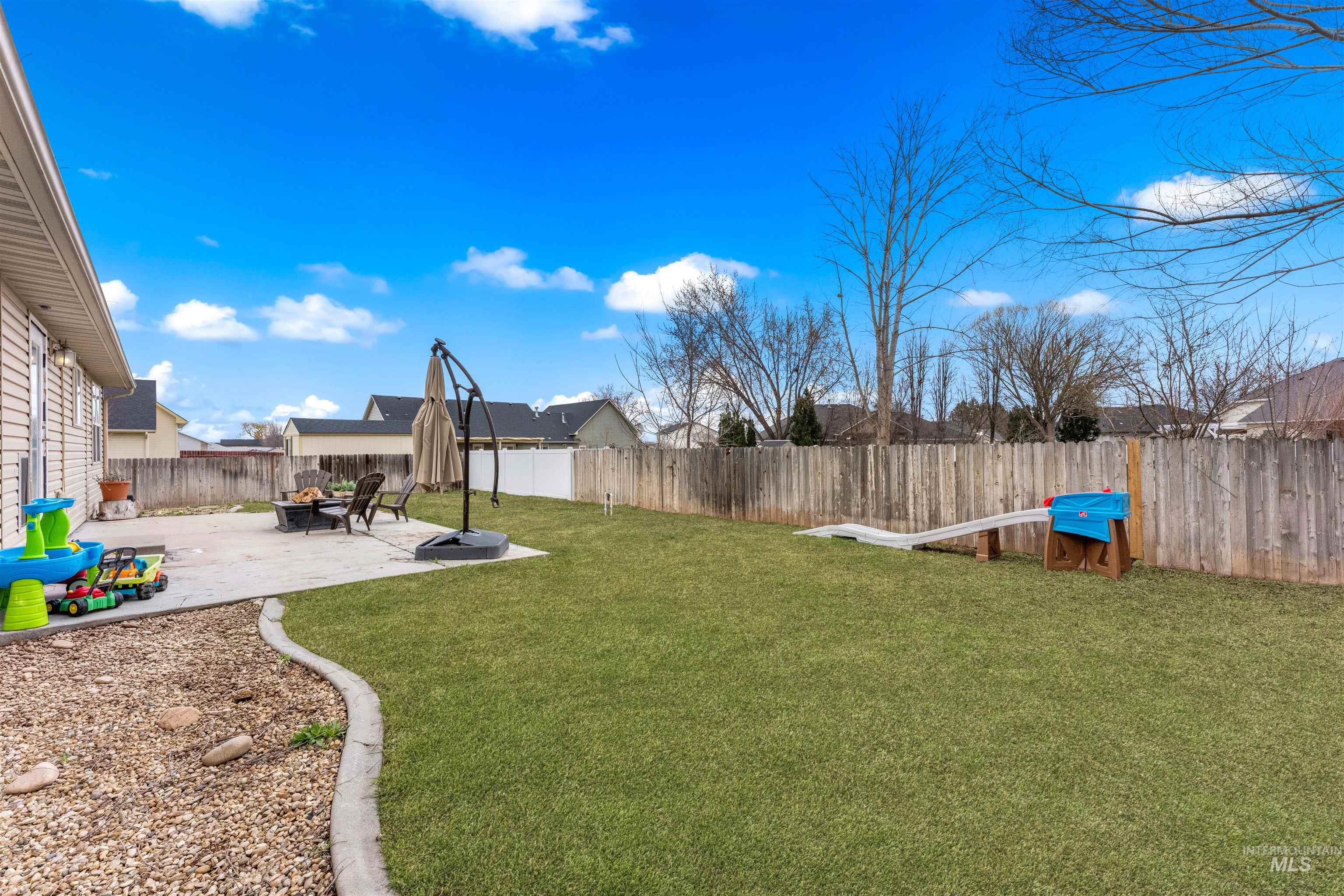 2809 Dorman Ave., Caldwell, Idaho 83605, 3 Bedrooms, 2.5 Bathrooms, Residential For Sale, Price $460,000, 98975424