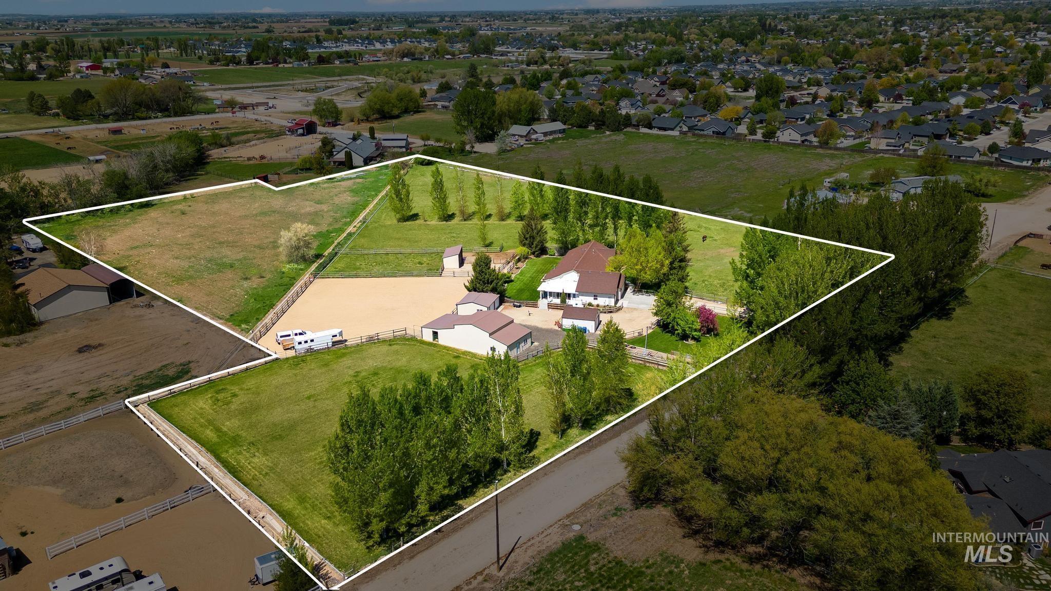 1401 Crane Ln, Kuna, Idaho 83634, 3 Bedrooms, 2.5 Bathrooms, Residential For Sale, Price $1,225,000,MLS 98975427