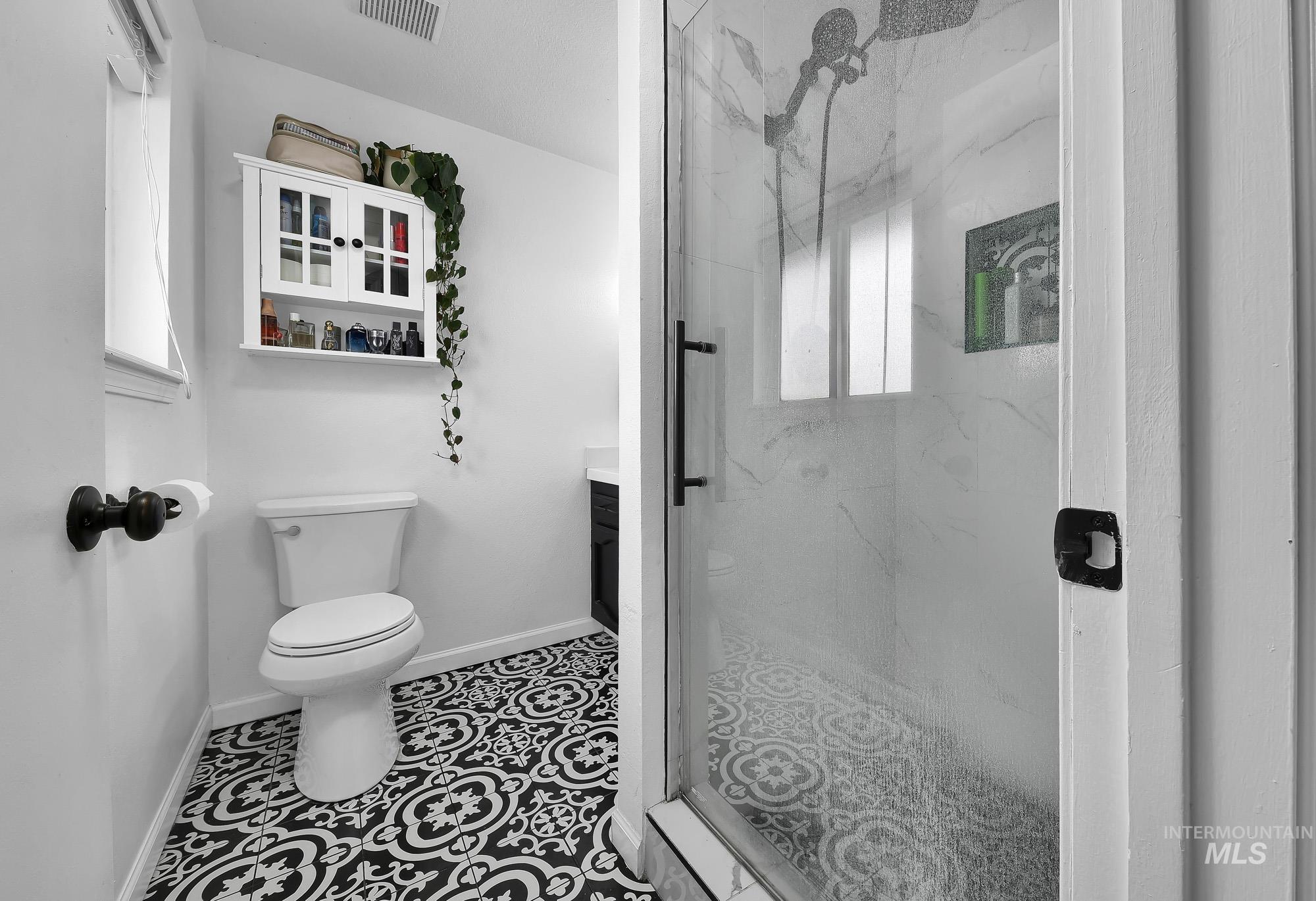 1182 N Iris Ave, Boise, Idaho 83704, 3 Bedrooms, 2 Bathrooms, Residential For Sale, Price $415,000, 98975428