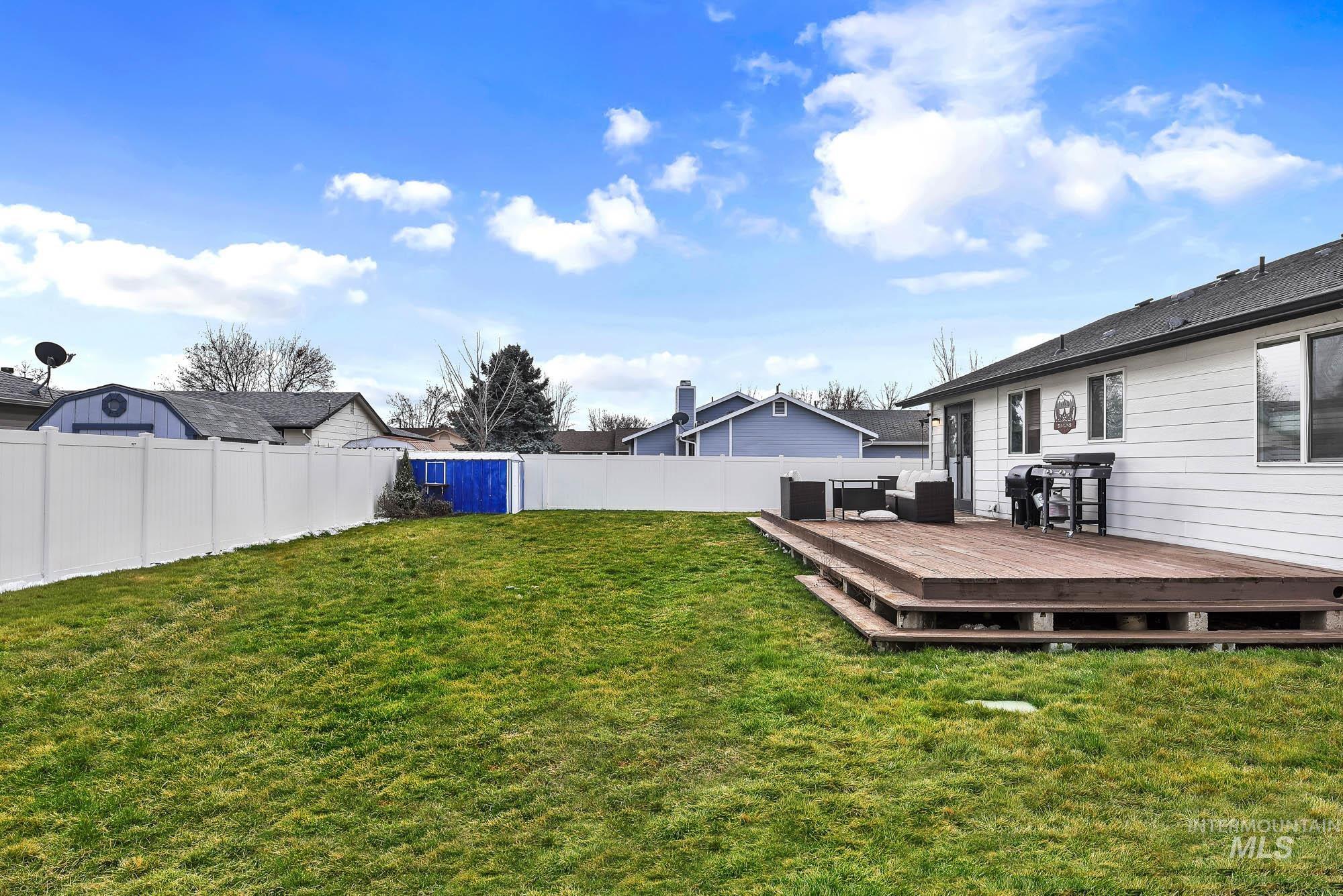 1182 N Iris Ave, Boise, Idaho 83704, 3 Bedrooms, 2 Bathrooms, Residential For Sale, Price $415,000, 98975428