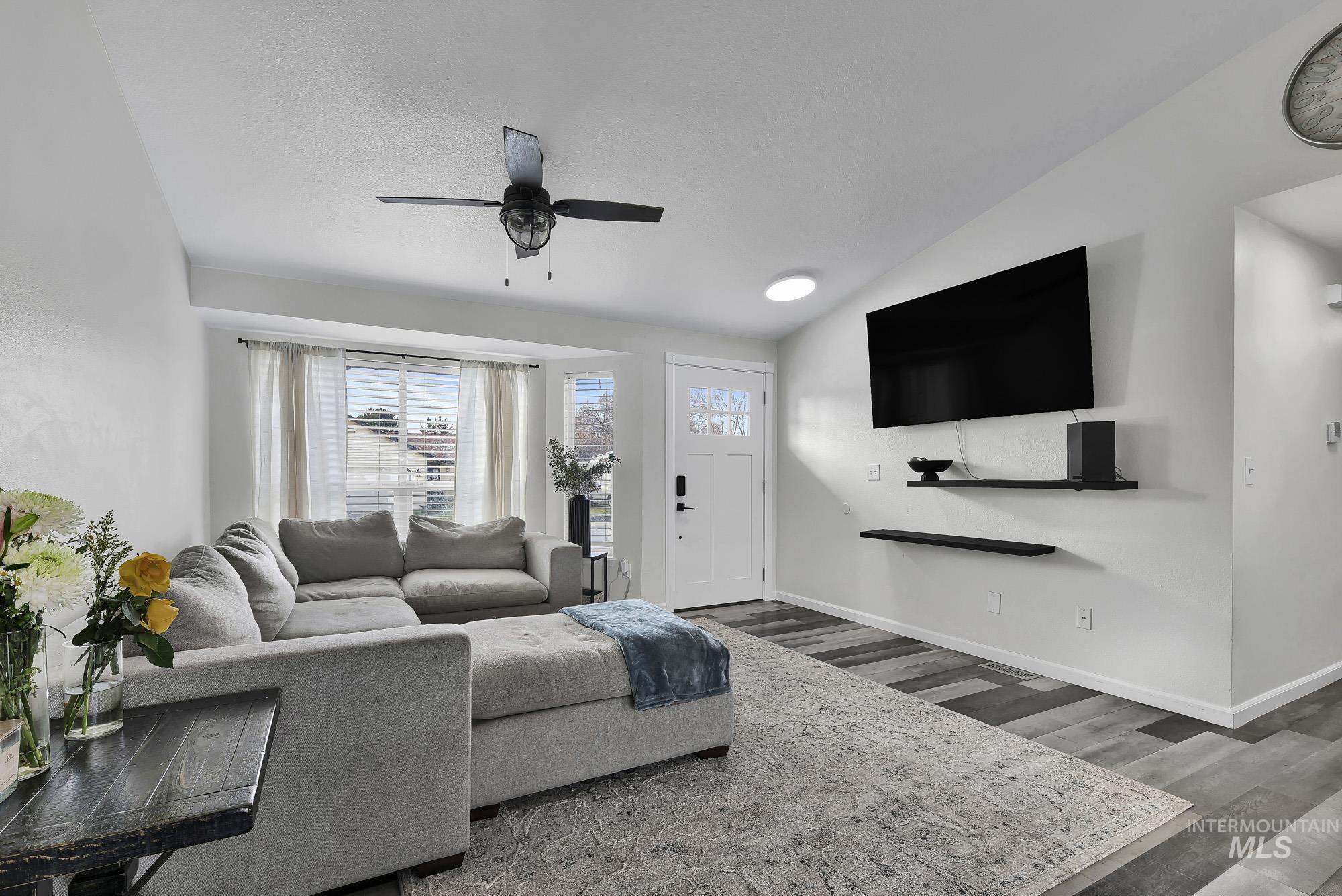 1182 N Iris Ave, Boise, Idaho 83704, 3 Bedrooms, 2 Bathrooms, Residential For Sale, Price $415,000, 98975428