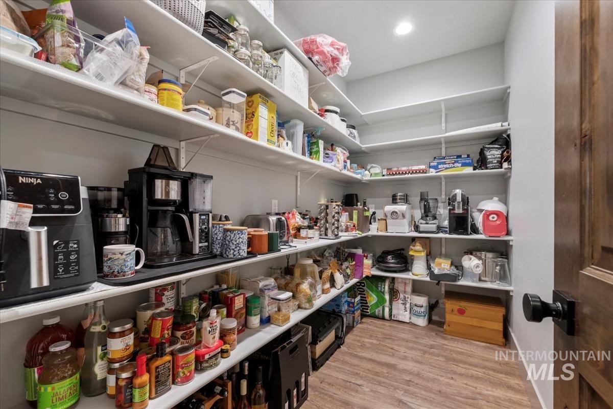 3859 E Vadonia Lane, Meridian, Idaho 83642, 4 Bedrooms, 2.5 Bathrooms, Residential For Sale, Price $1,349,999,MLS 98975432