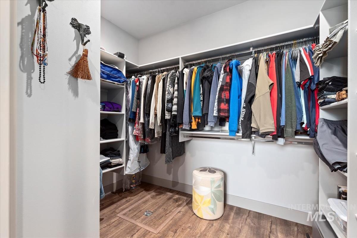 3859 E Vadonia Lane, Meridian, Idaho 83642, 4 Bedrooms, 2.5 Bathrooms, Residential For Sale, Price $1,349,999,MLS 98975432