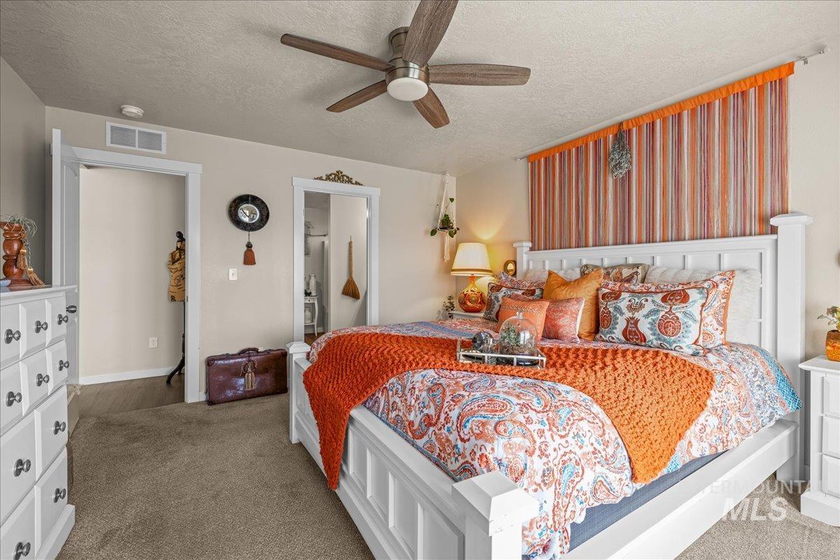 12719 W Hidden Point Drive, Star, Idaho 83669, 3 Bedrooms, 2 Bathrooms, Residential For Sale, Price $465,000,MLS 98975433