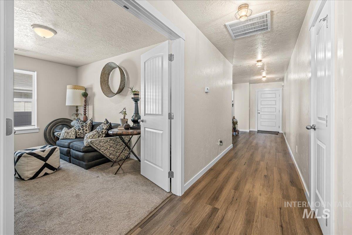 12719 W Hidden Point Drive, Star, Idaho 83669, 3 Bedrooms, 2 Bathrooms, Residential For Sale, Price $465,000,MLS 98975433