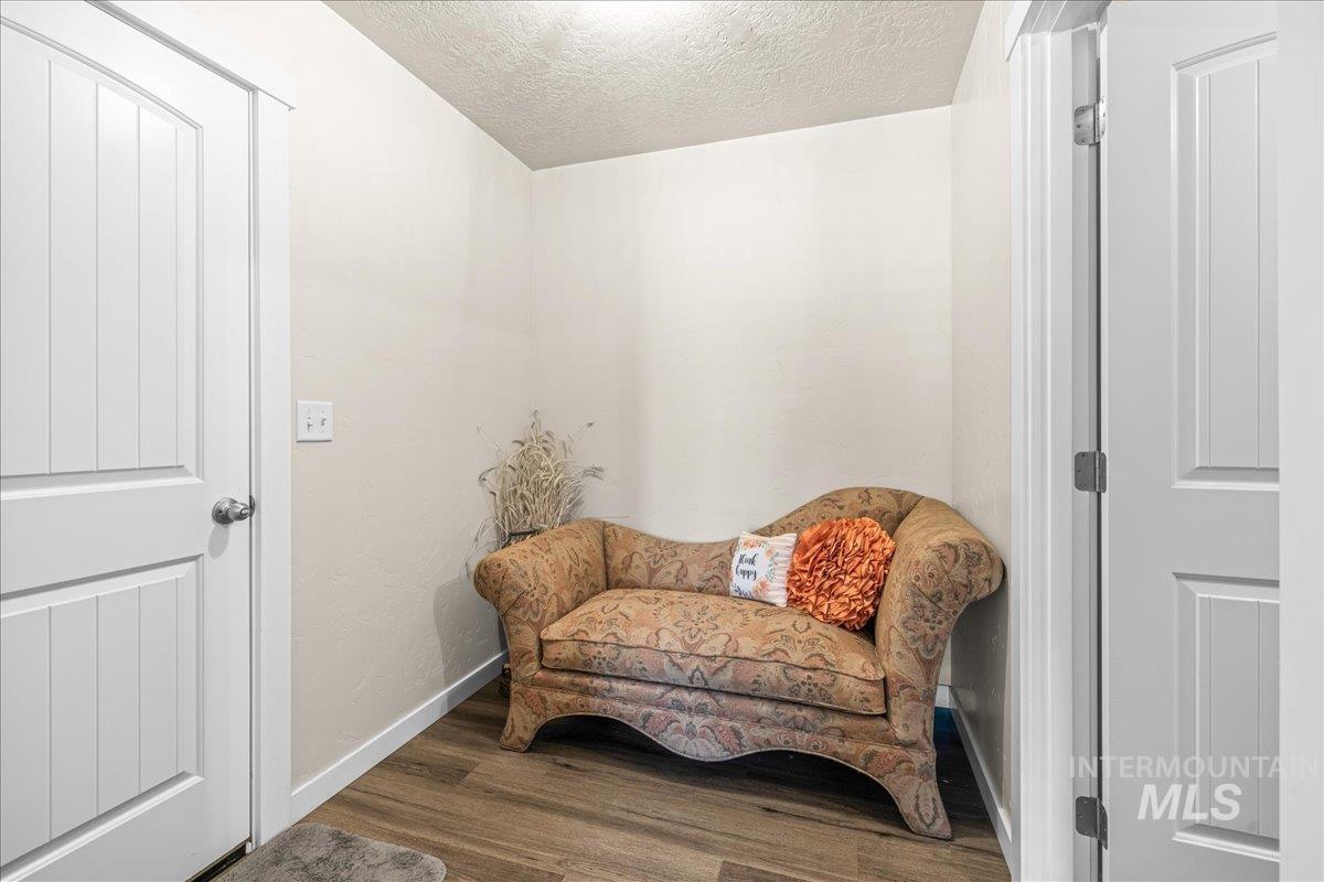 12719 W Hidden Point Drive, Star, Idaho 83669, 3 Bedrooms, 2 Bathrooms, Residential For Sale, Price $465,000,MLS 98975433