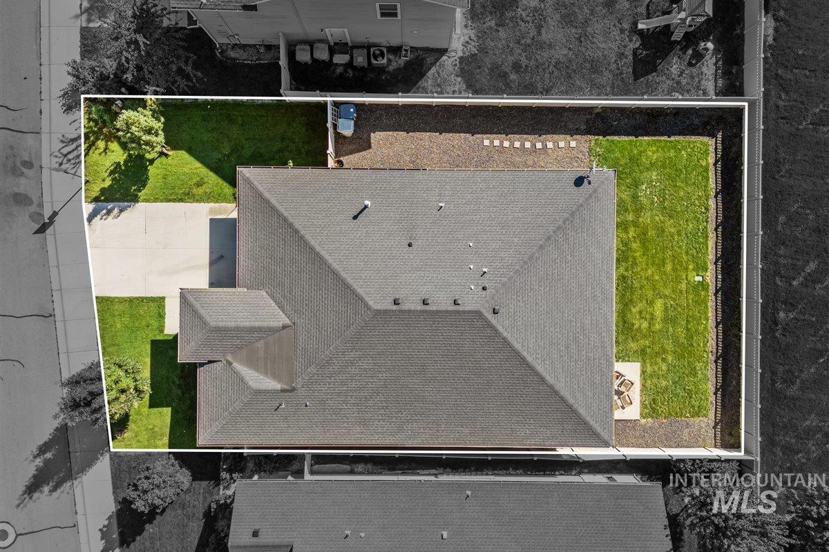 12719 W Hidden Point Drive, Star, Idaho 83669, 3 Bedrooms, 2 Bathrooms, Residential For Sale, Price $465,000,MLS 98975433