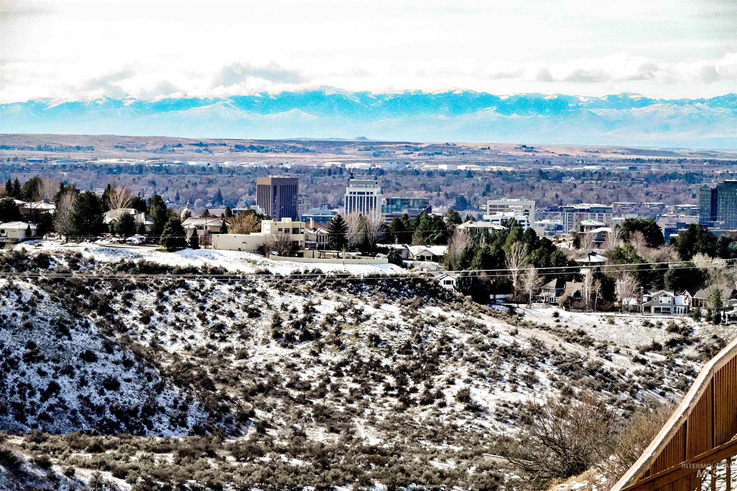 817 E Highland View Dr, Boise, Idaho 83702-1928, 6 Bedrooms, 4.5 Bathrooms, Residential For Sale, Price $1,498,000,MLS 98975435