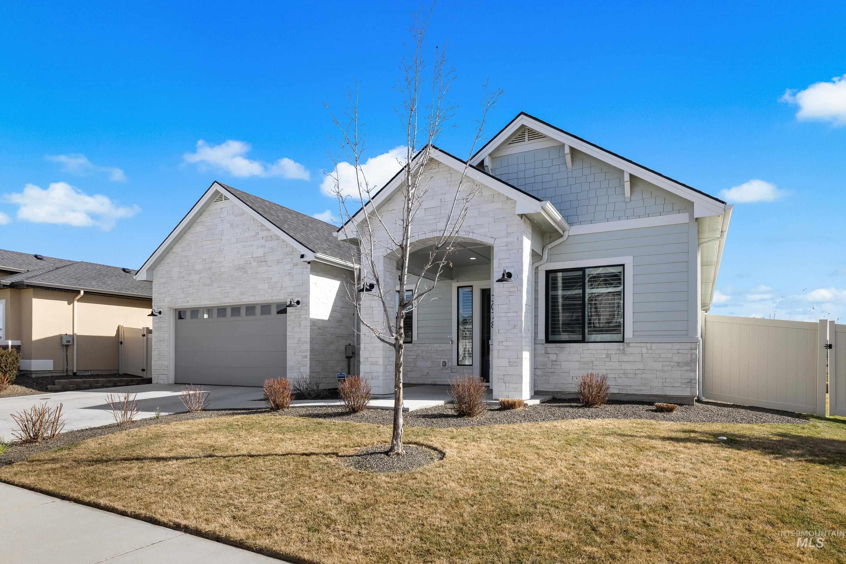 3078 N N Sun City Ave, Star, Idaho 83669, 4 Bedrooms, 2.5 Bathrooms, Residential For Sale, Price $679,500,MLS 98975437