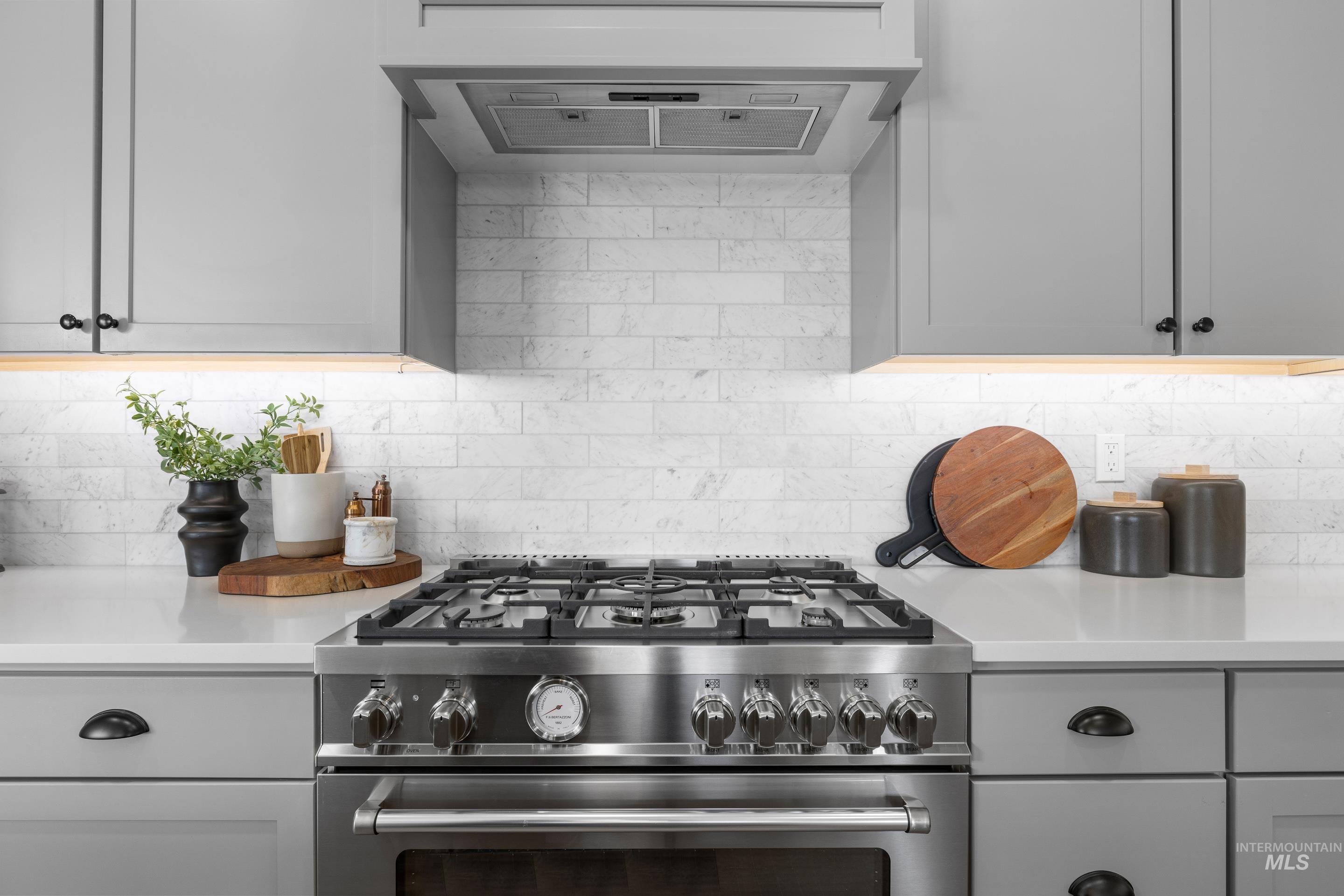 3078 N N Sun City Ave, Star, Idaho 83669, 4 Bedrooms, 2.5 Bathrooms, Residential For Sale, Price $679,500,MLS 98975437