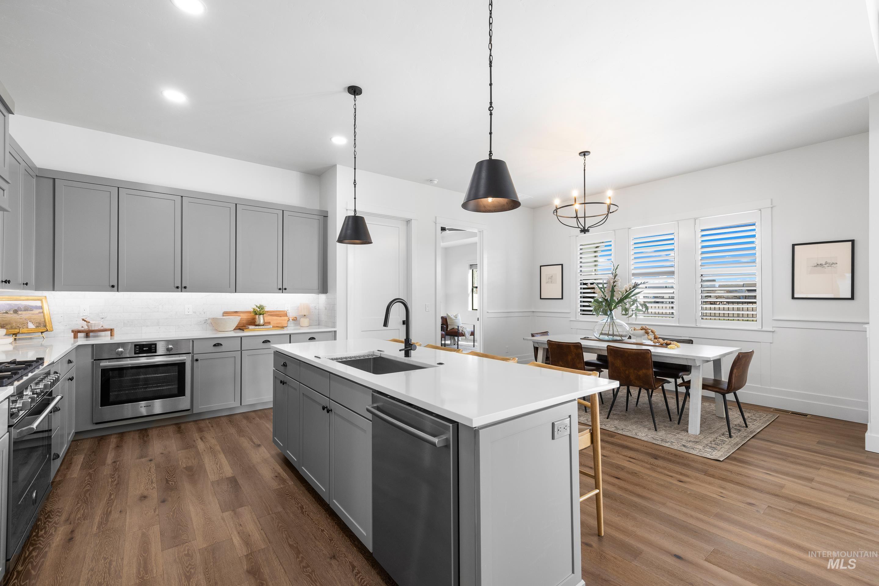 3078 N N Sun City Ave, Star, Idaho 83669, 4 Bedrooms, 2.5 Bathrooms, Residential For Sale, Price $679,500,MLS 98975437