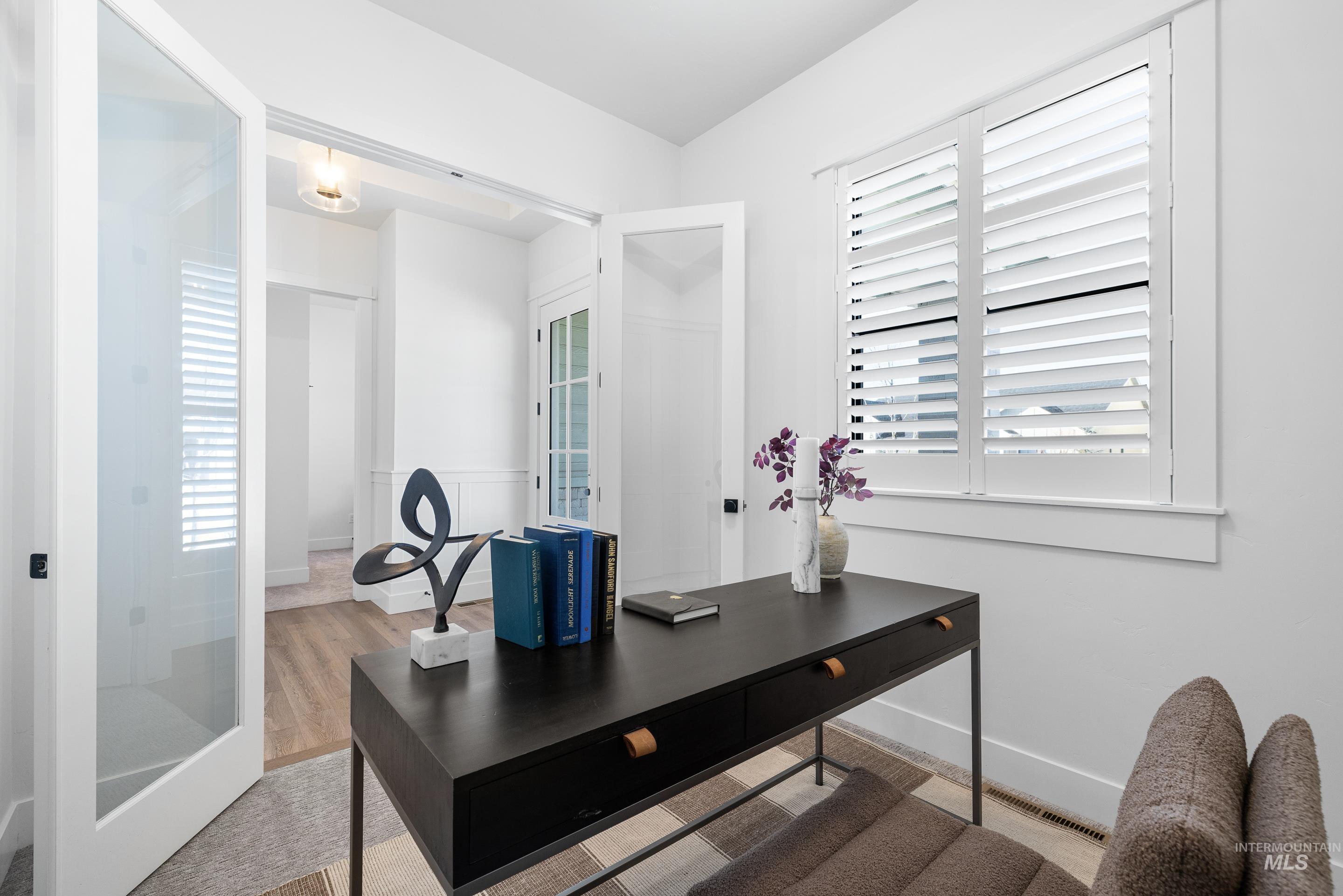 3078 N N Sun City Ave, Star, Idaho 83669, 4 Bedrooms, 2.5 Bathrooms, Residential For Sale, Price $679,500,MLS 98975437