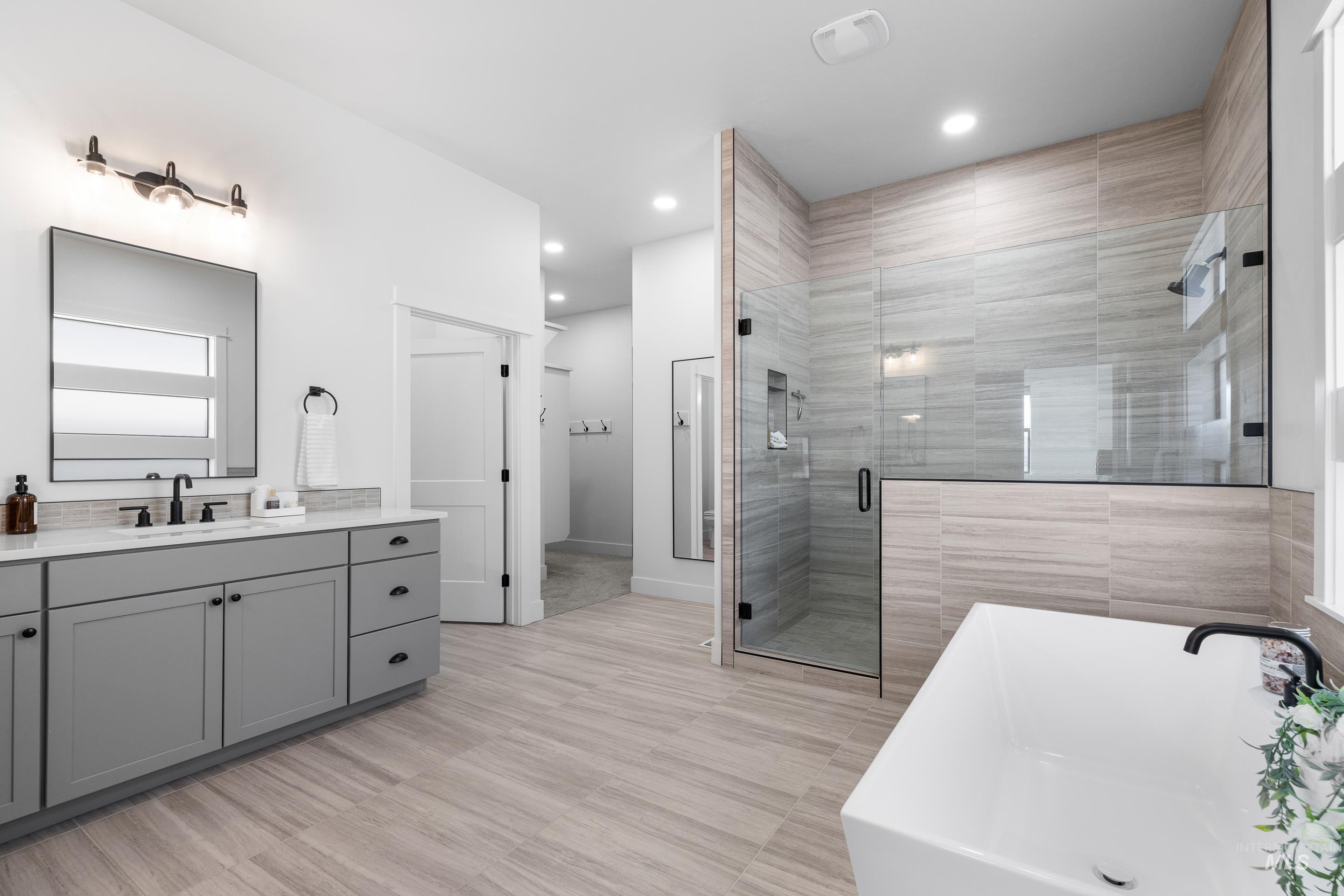 3078 N N Sun City Ave, Star, Idaho 83669, 4 Bedrooms, 2.5 Bathrooms, Residential For Sale, Price $679,500,MLS 98975437