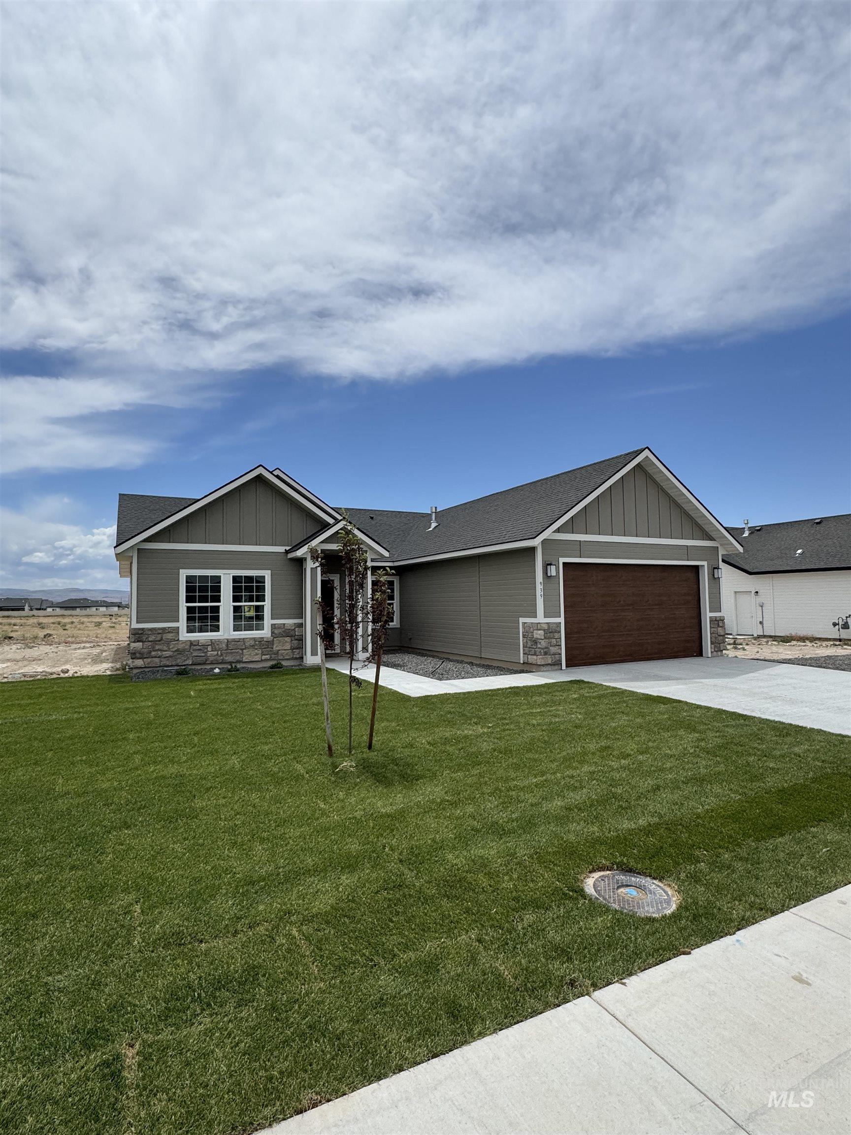 939 Quartz Rd, Kimberly, Idaho 83341, 4 Bedrooms, 2 Bathrooms, Residential For Sale, Price $394,900,MLS 98975438