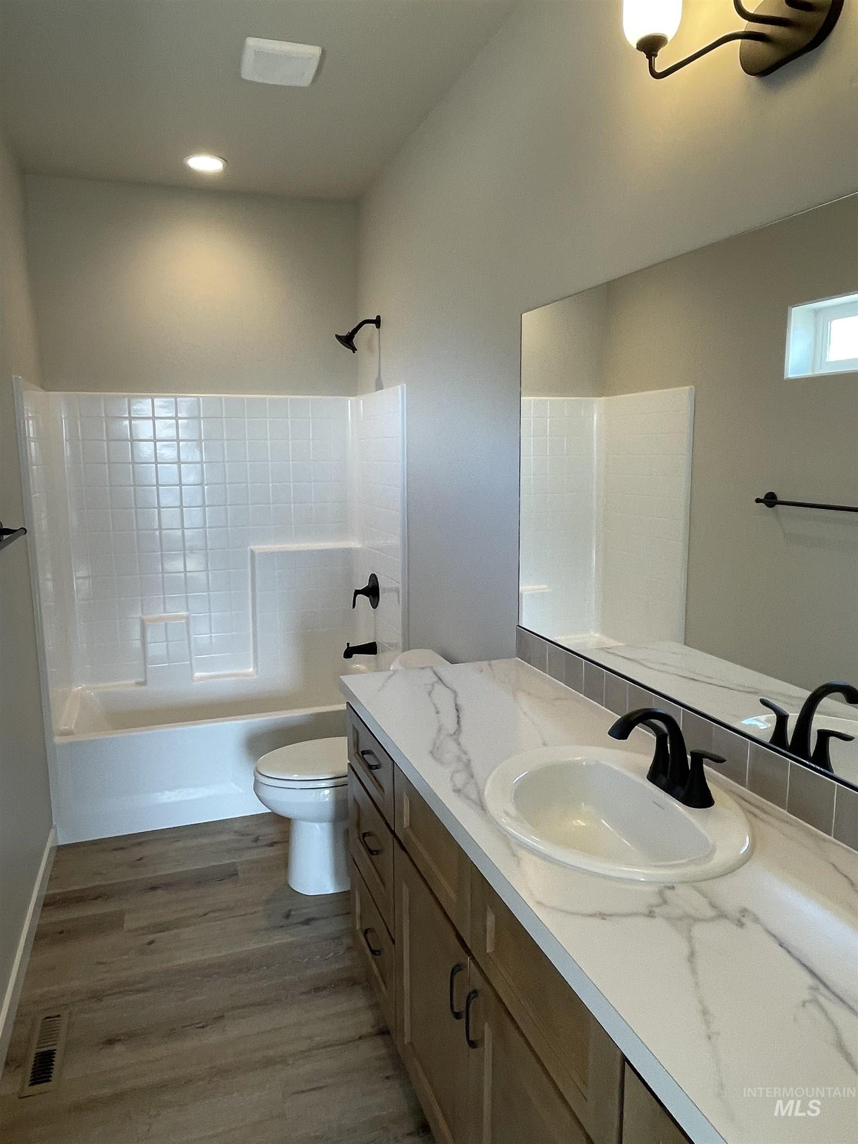 939 Quartz Rd, Kimberly, Idaho 83341, 4 Bedrooms, 2 Bathrooms, Residential For Sale, Price $404,900, 98975438