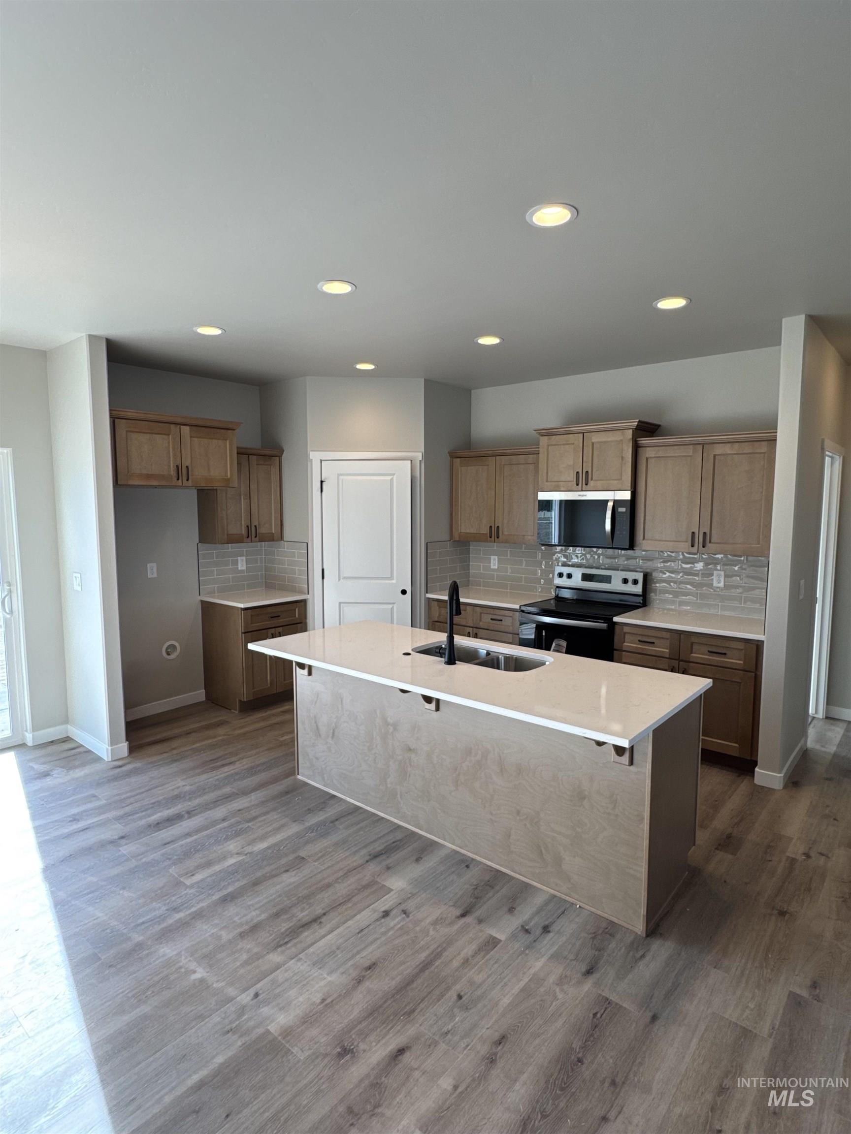 939 Quartz Rd, Kimberly, Idaho 83341, 4 Bedrooms, 2 Bathrooms, Residential For Sale, Price $404,900, 98975438