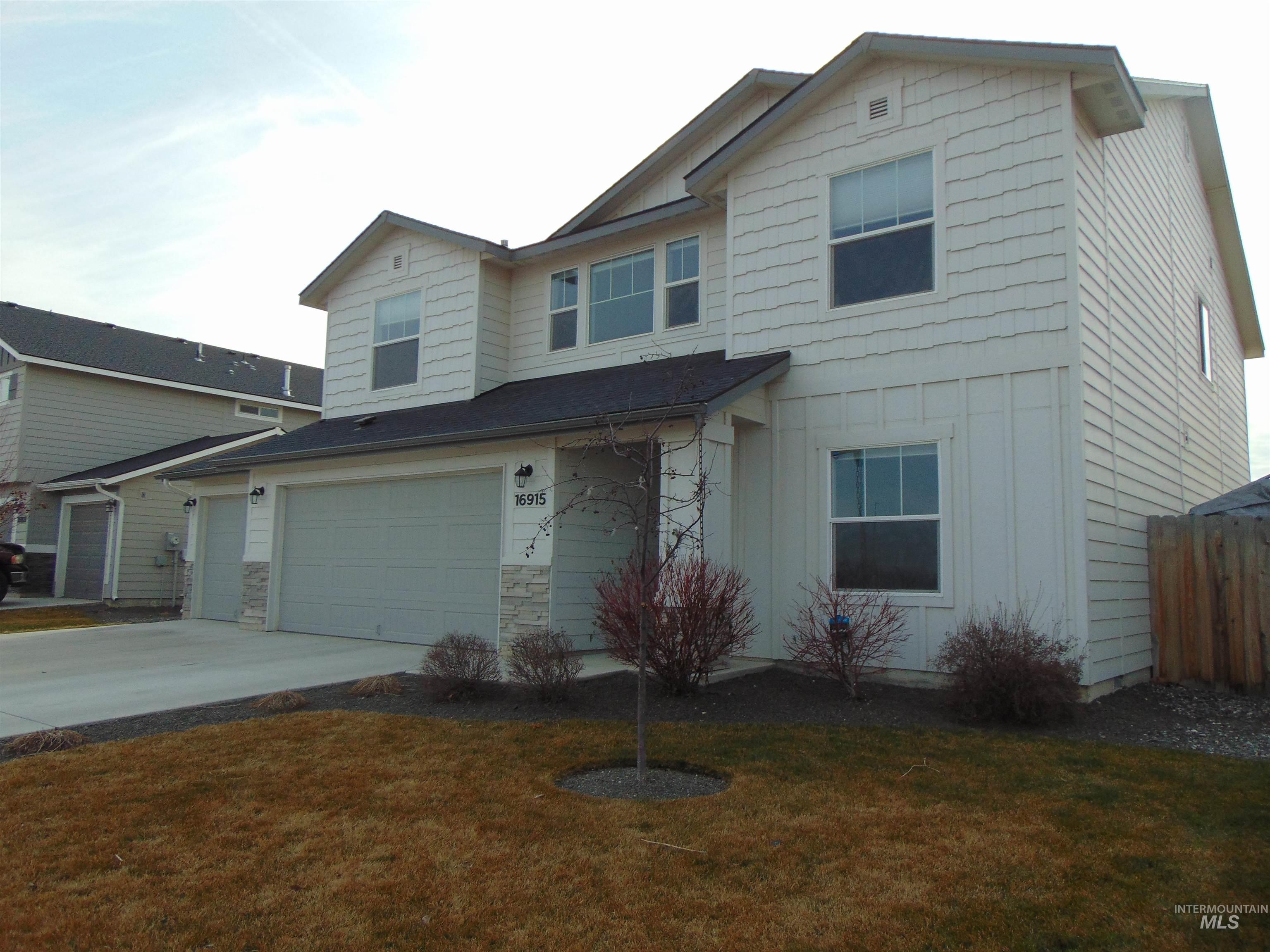 16915 Chambers Way, Caldwell, Idaho 83607, 4 Bedrooms, 2.5 Bathrooms, Residential For Sale, Price $439,900, 98975441