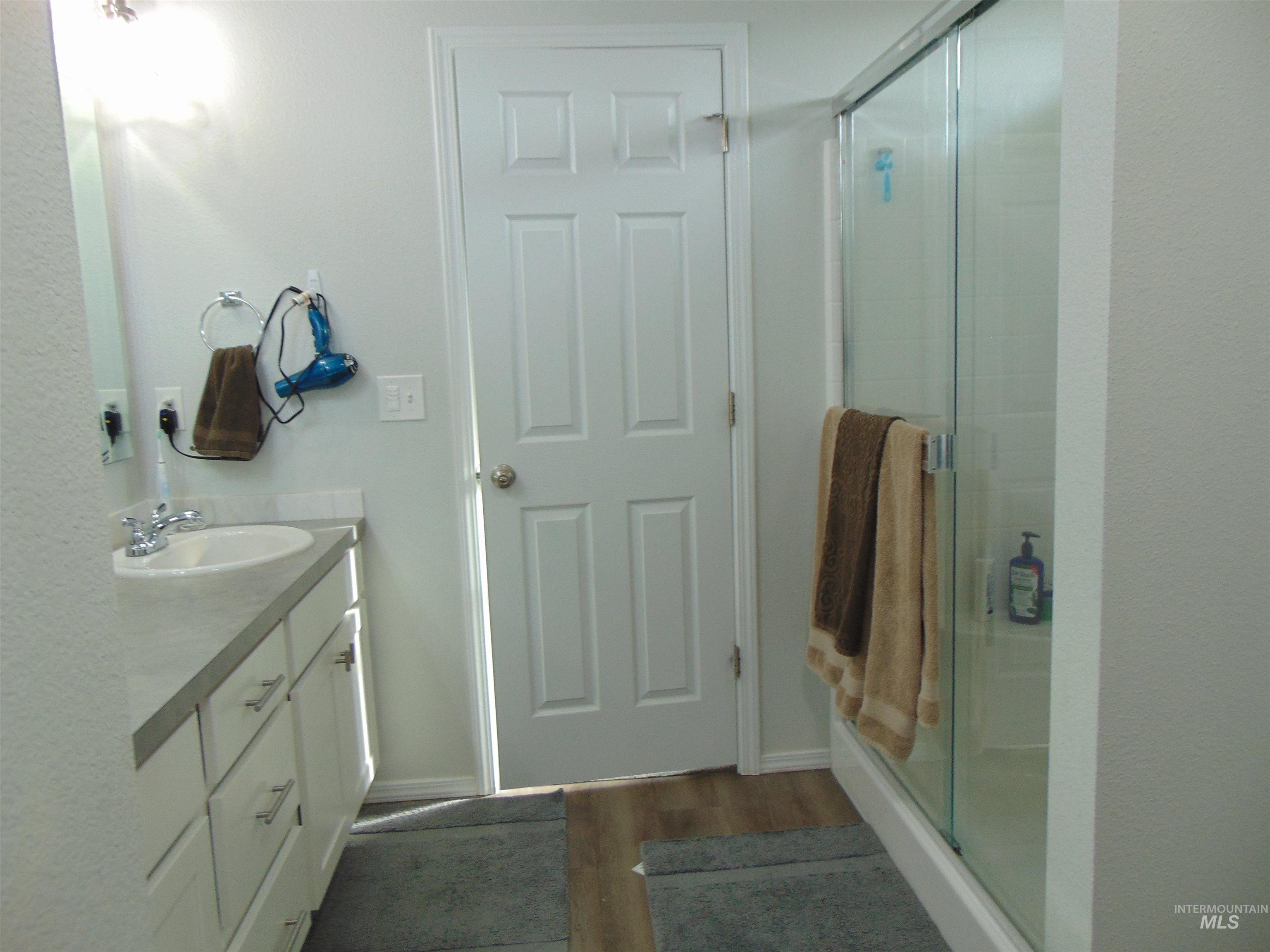 16915 Chambers Way, Caldwell, Idaho 83607, 4 Bedrooms, 2.5 Bathrooms, Residential For Sale, Price $439,900, 98975441