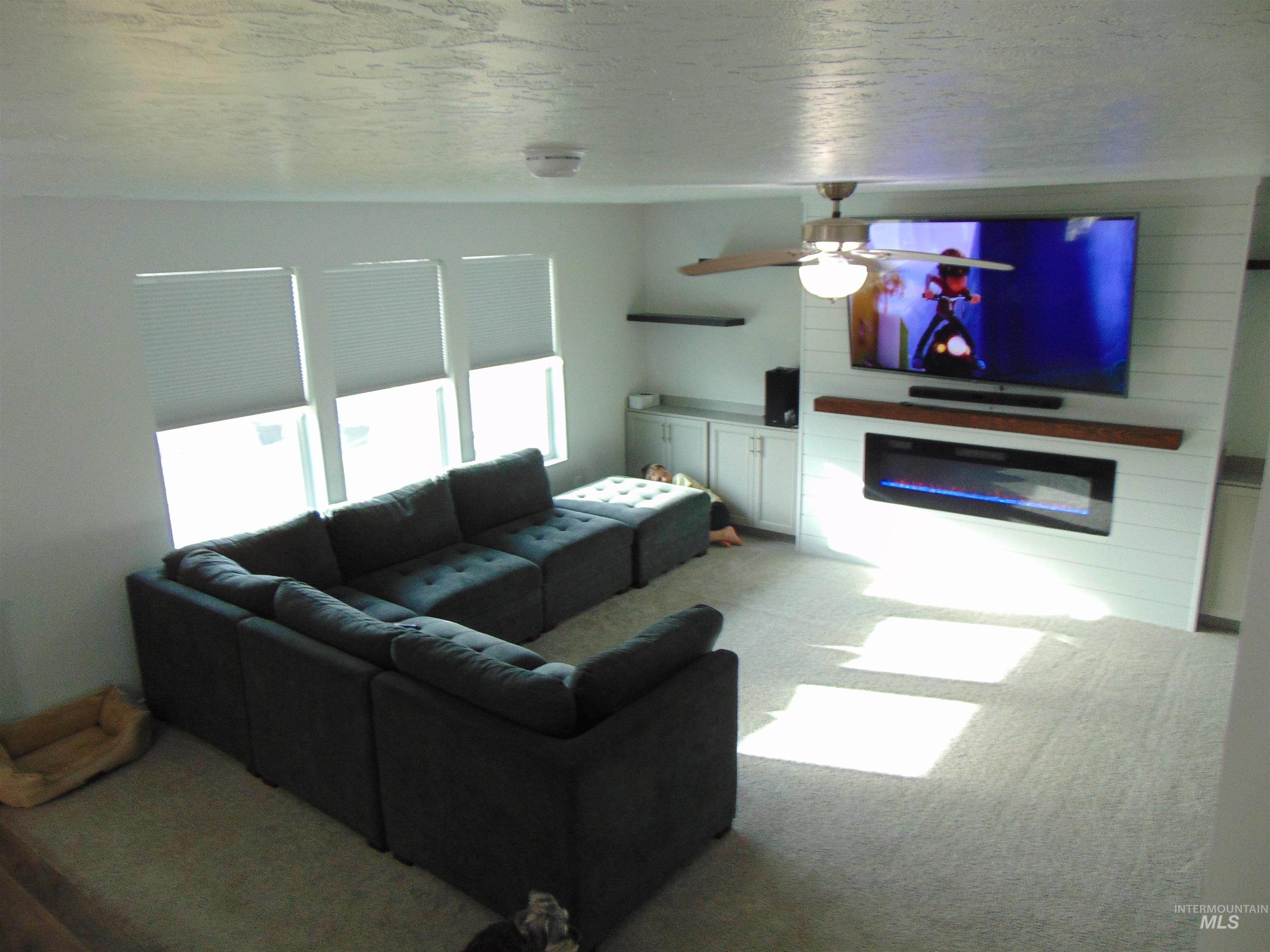 16915 Chambers Way, Caldwell, Idaho 83607, 4 Bedrooms, 2.5 Bathrooms, Residential For Sale, Price $439,900, 98975441