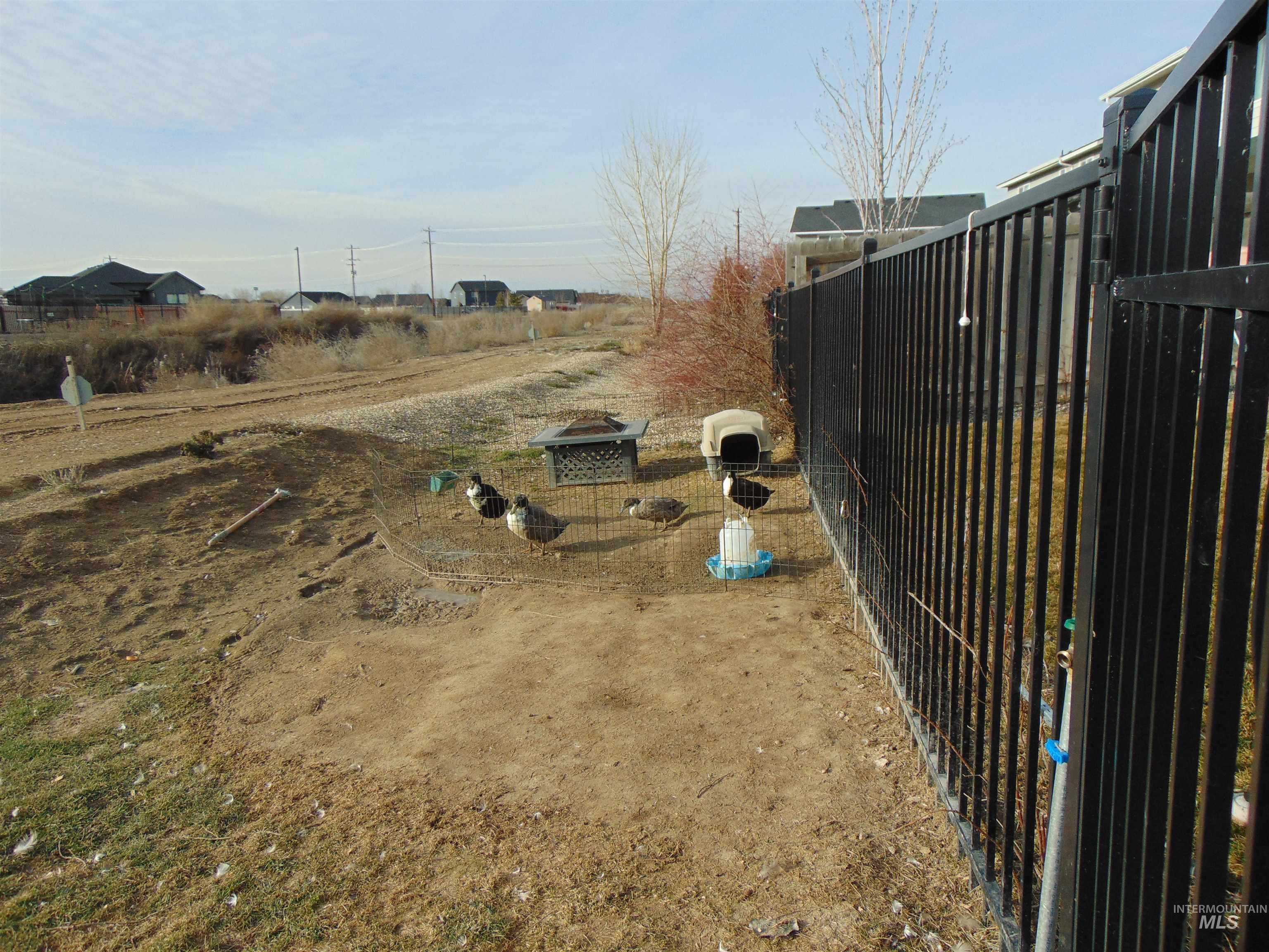 16915 Chambers Way, Caldwell, Idaho 83607, 4 Bedrooms, 2.5 Bathrooms, Residential For Sale, Price $439,900, 98975441