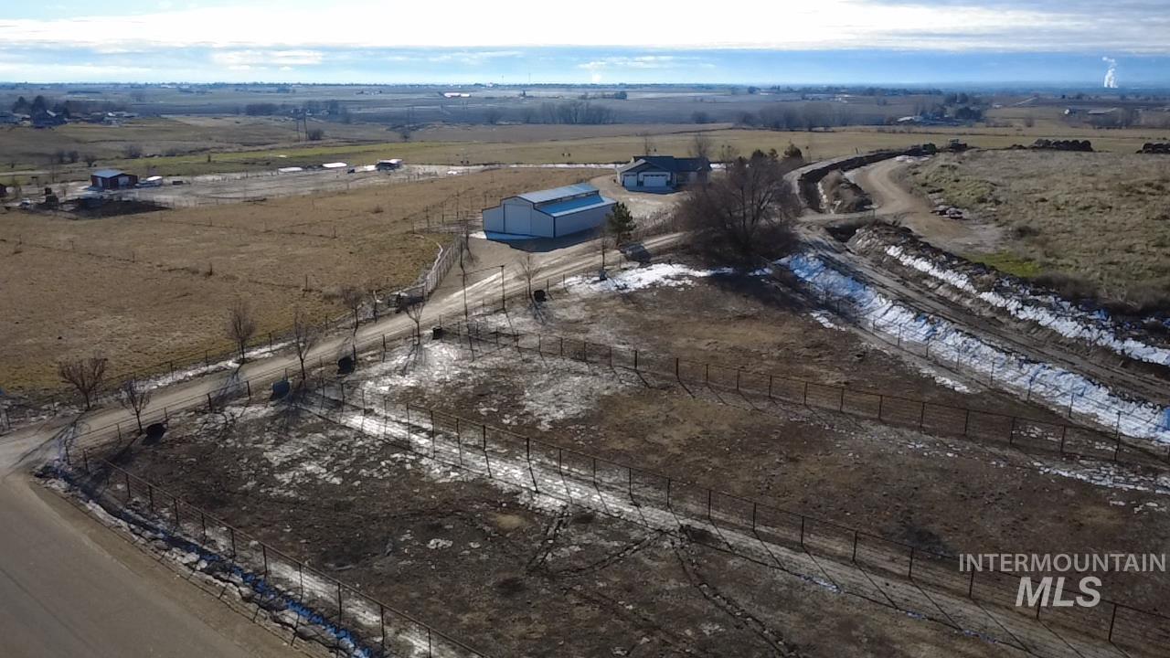 26938 Breakaway Ln, Caldwell, Idaho 83607, 3 Bedrooms, 2 Bathrooms, Residential For Sale, Price $1,275,000,MLS 98975443