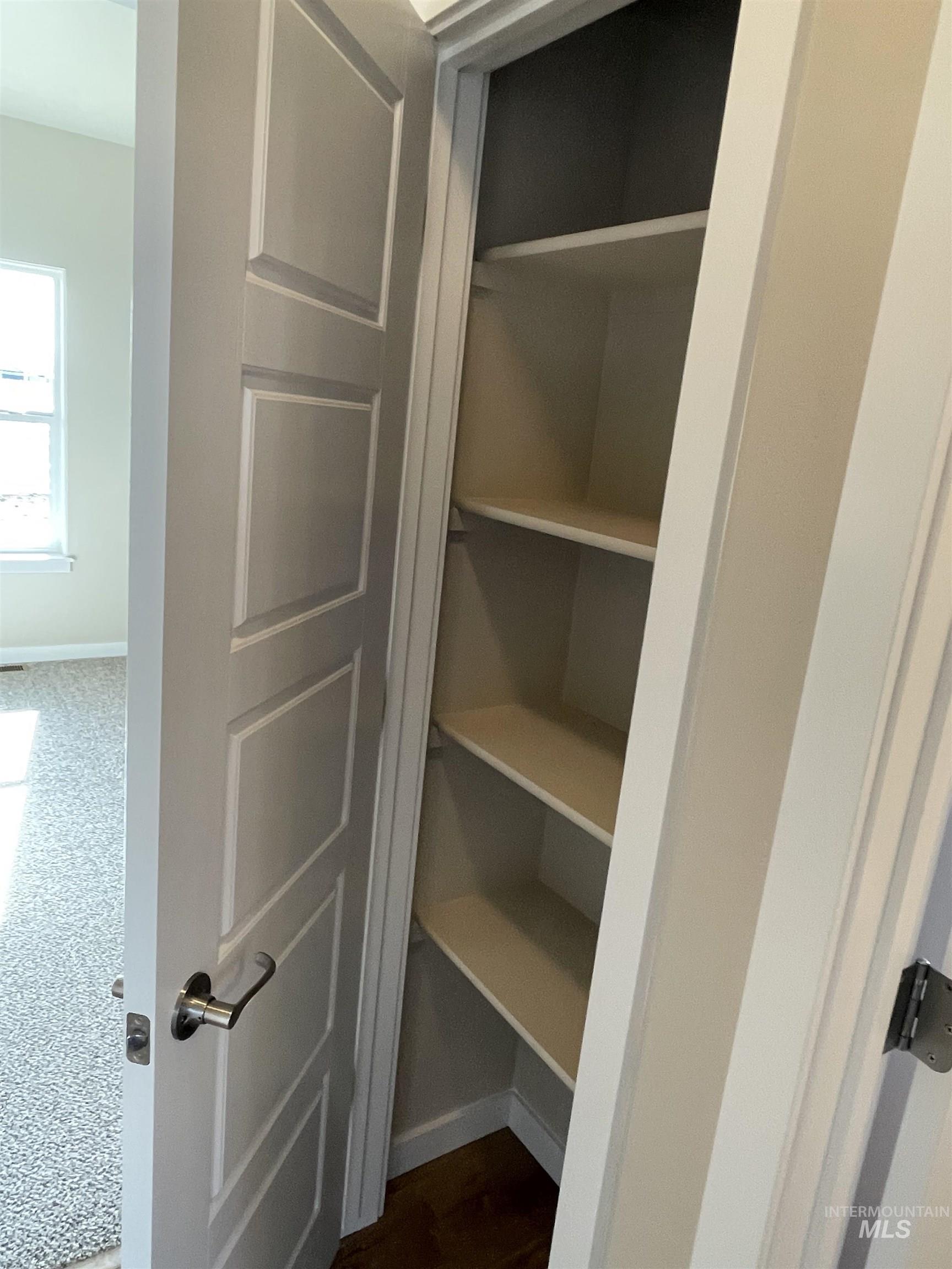 961 Quartz Rd, Kimberly, Idaho 83341, 4 Bedrooms, 2 Bathrooms, Residential For Sale, Price $416,900,MLS 98975444