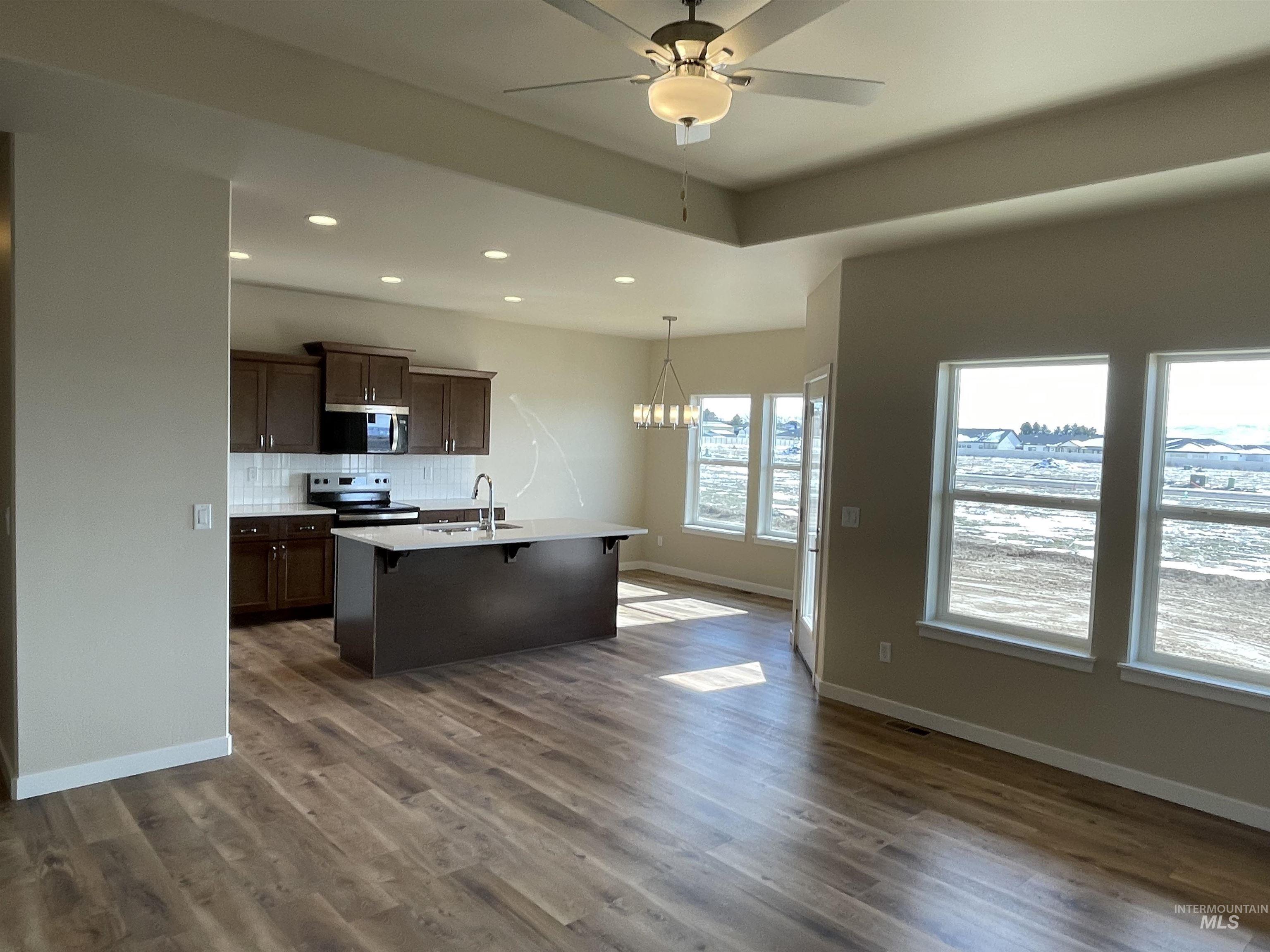 961 Quartz Rd, Kimberly, Idaho 83341, 4 Bedrooms, 2 Bathrooms, Residential For Sale, Price $416,900,MLS 98975444