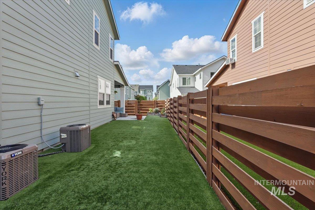 2959 S Shady Ln, Boise, Idaho 83716, 4 Bedrooms, 3 Bathrooms, Residential For Sale, Price $765,000,MLS 98975445