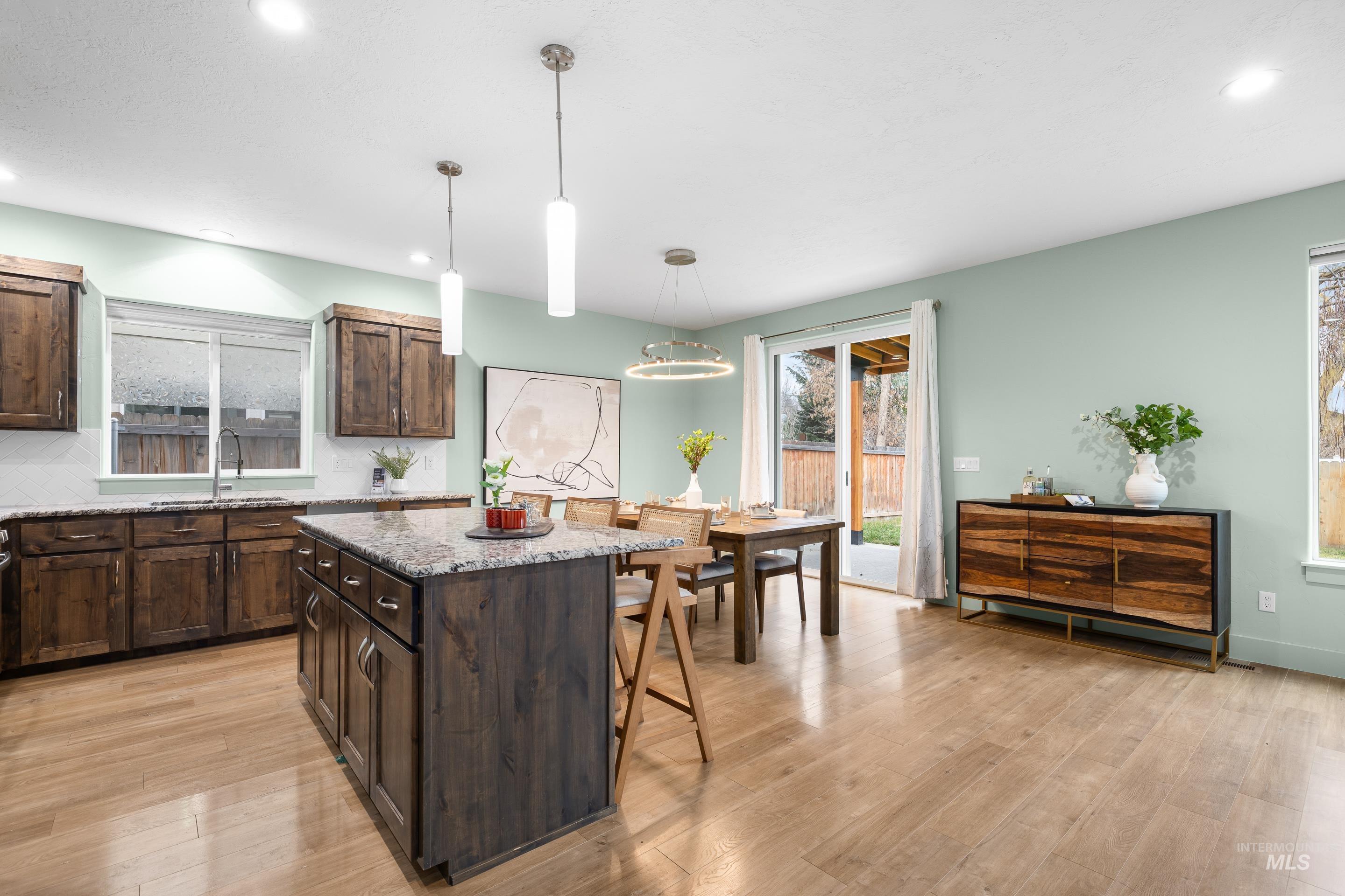 9715 W Macaw Street, Boise, Idaho 83705, 3 Bedrooms, 2.5 Bathrooms, Residential For Sale, Price $485,000,MLS 98975450