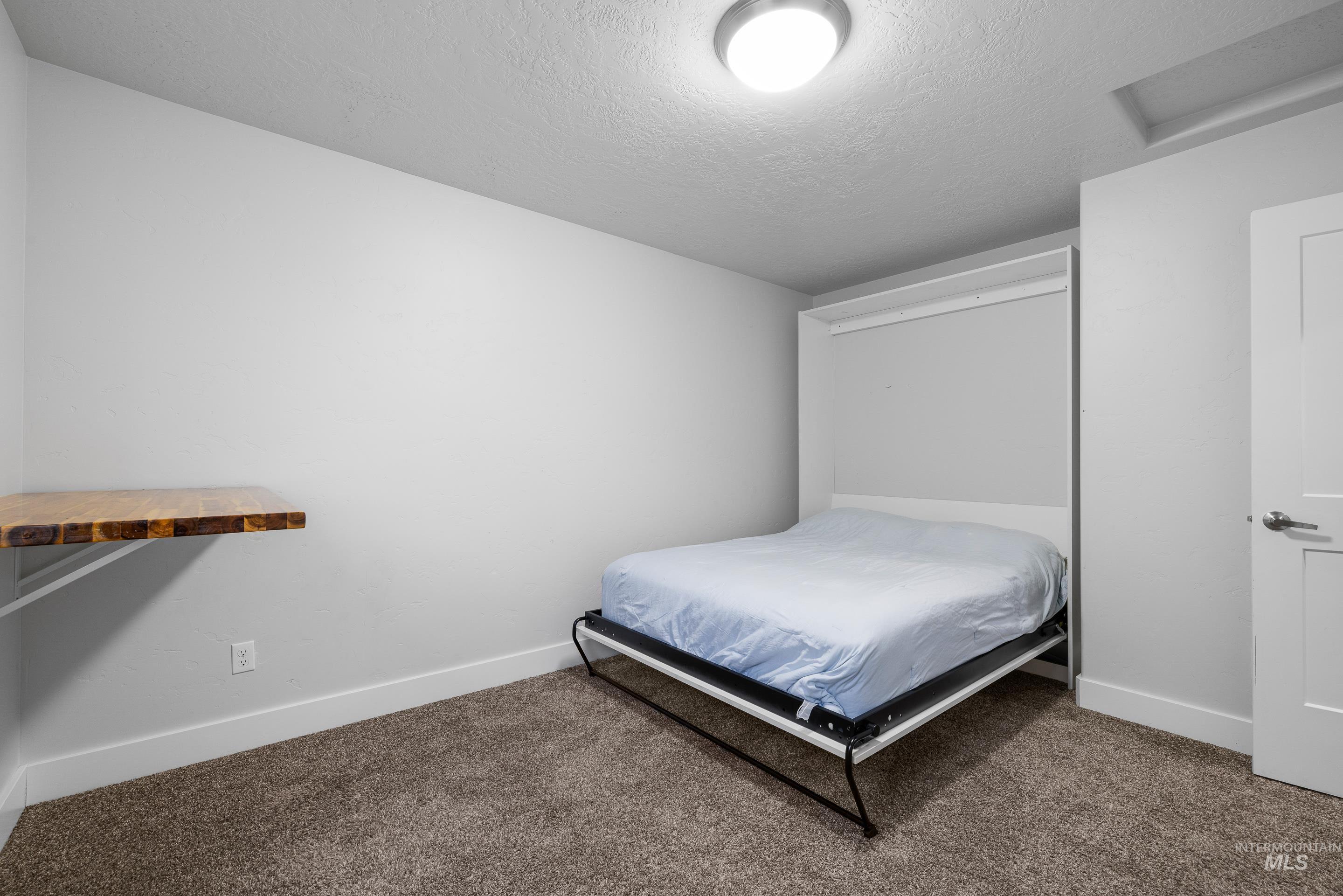 9715 W Macaw Street, Boise, Idaho 83705, 3 Bedrooms, 2.5 Bathrooms, Residential For Sale, Price $485,000,MLS 98975450