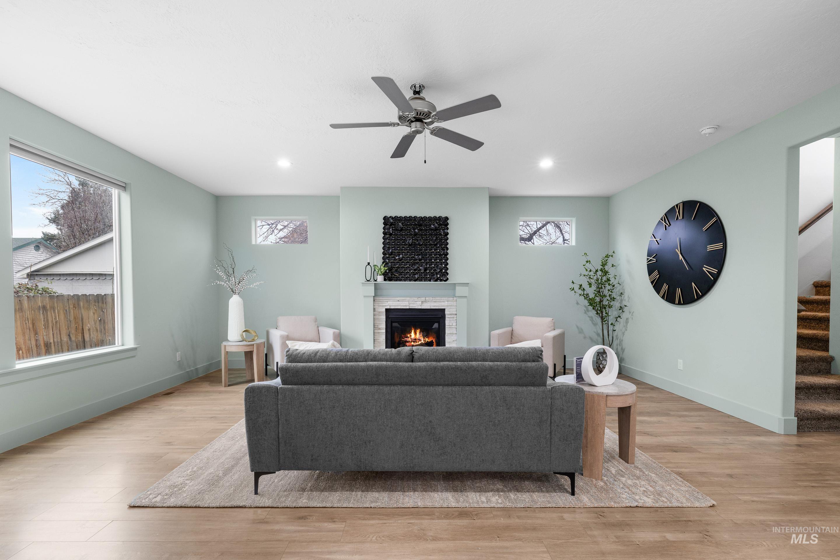 9715 W Macaw Street, Boise, Idaho 83705, 3 Bedrooms, 2.5 Bathrooms, Residential For Sale, Price $485,000,MLS 98975450