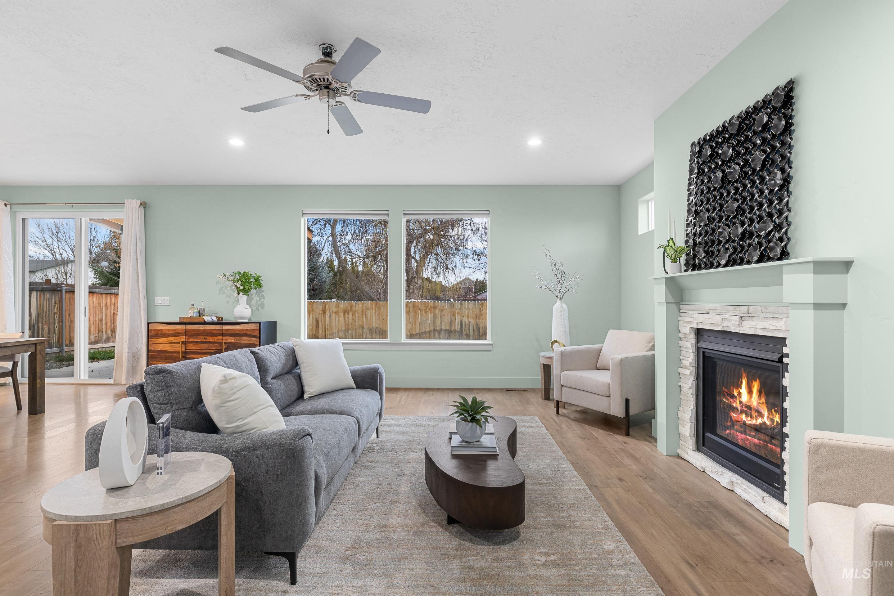 9715 W Macaw Street, Boise, Idaho 83705, 3 Bedrooms, 2.5 Bathrooms, Residential For Sale, Price $485,000,MLS 98975450